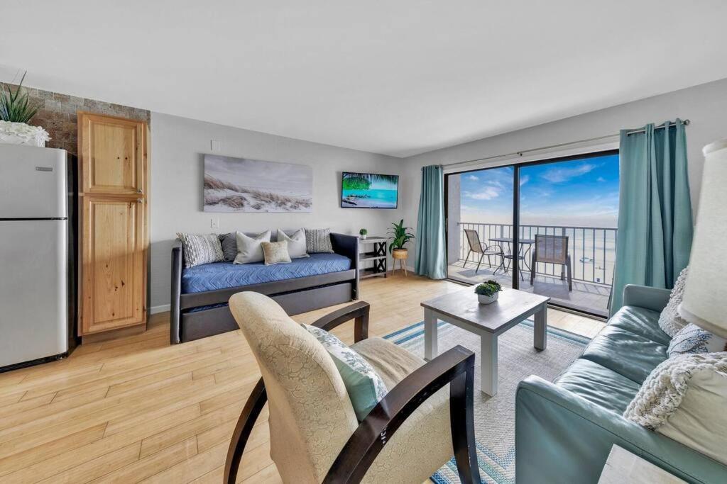 Oceanfront #629 At Summit Apartment *