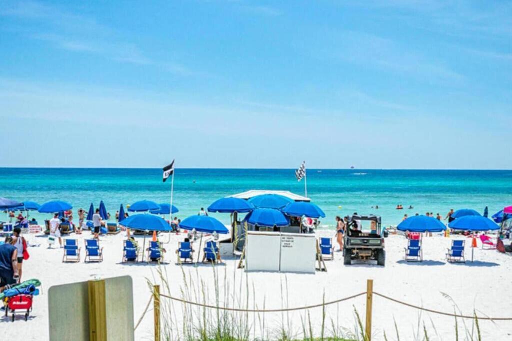 Gulfview #1809 At Laketown Wharf *