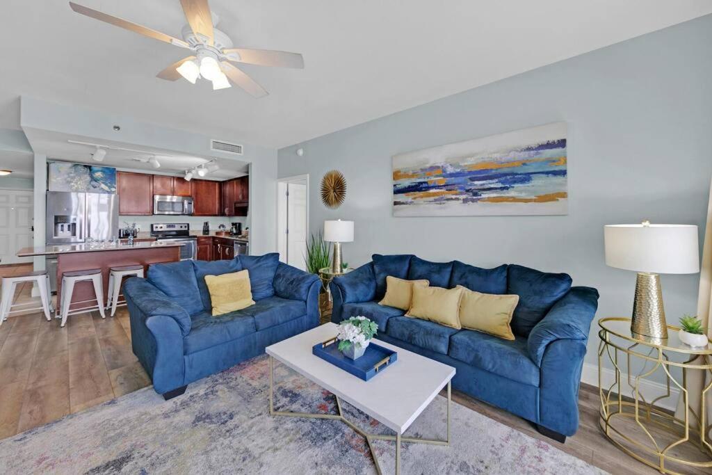 Gulfview #1809 At Laketown Wharf Apartment