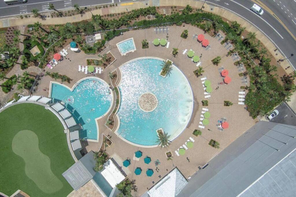 Apartment Gulfview #1809 At Laketown Wharf *