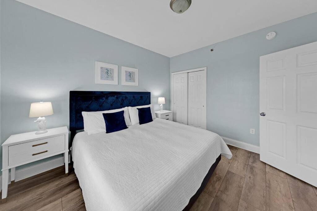 Gulfview #1809 At Laketown Wharf Apartment Panama City Beach