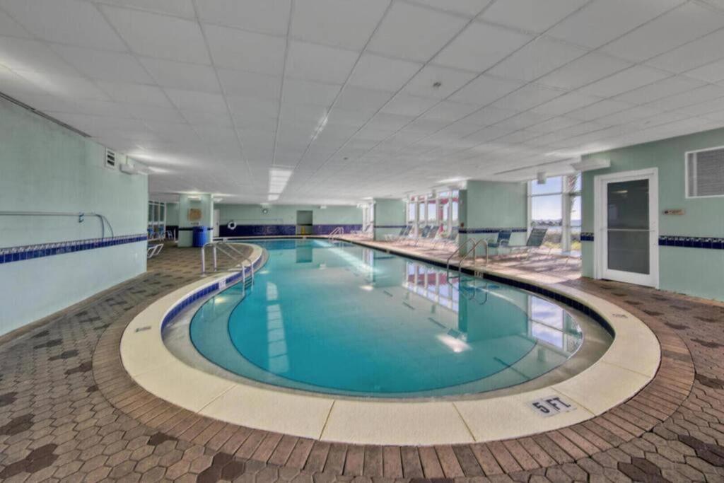 Apartment Beachfront #607 At Majestic Panama City Beach