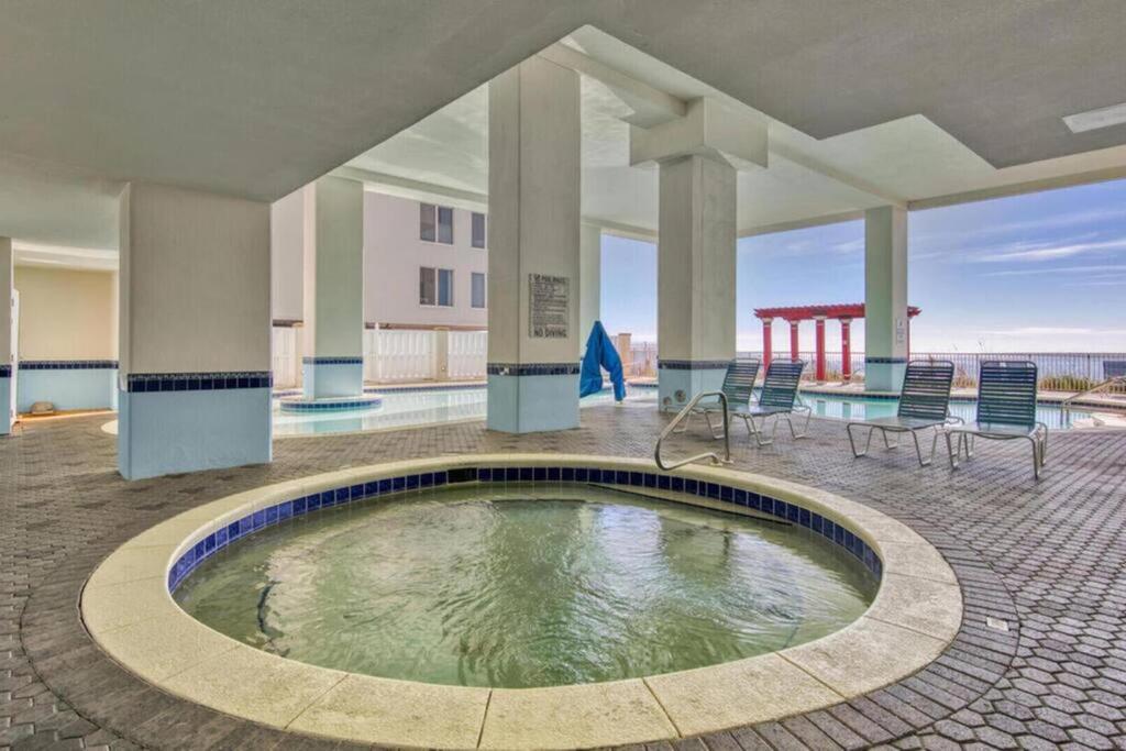Beachfront #607 At Majestic