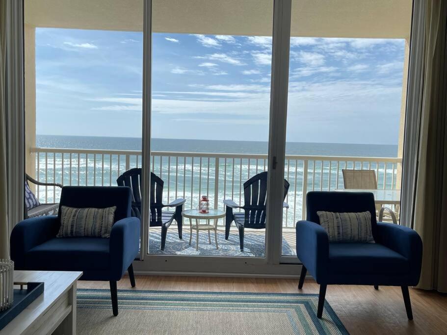Beachfront #607 At Majestic Apartment *