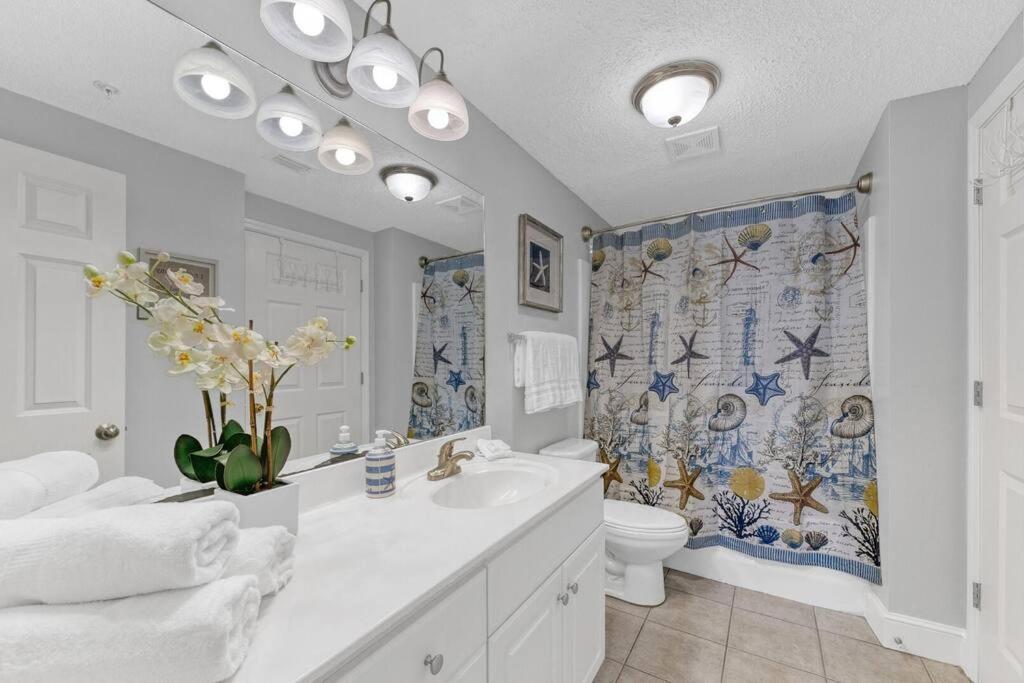 Beachfront #607 At Majestic Apartment *
