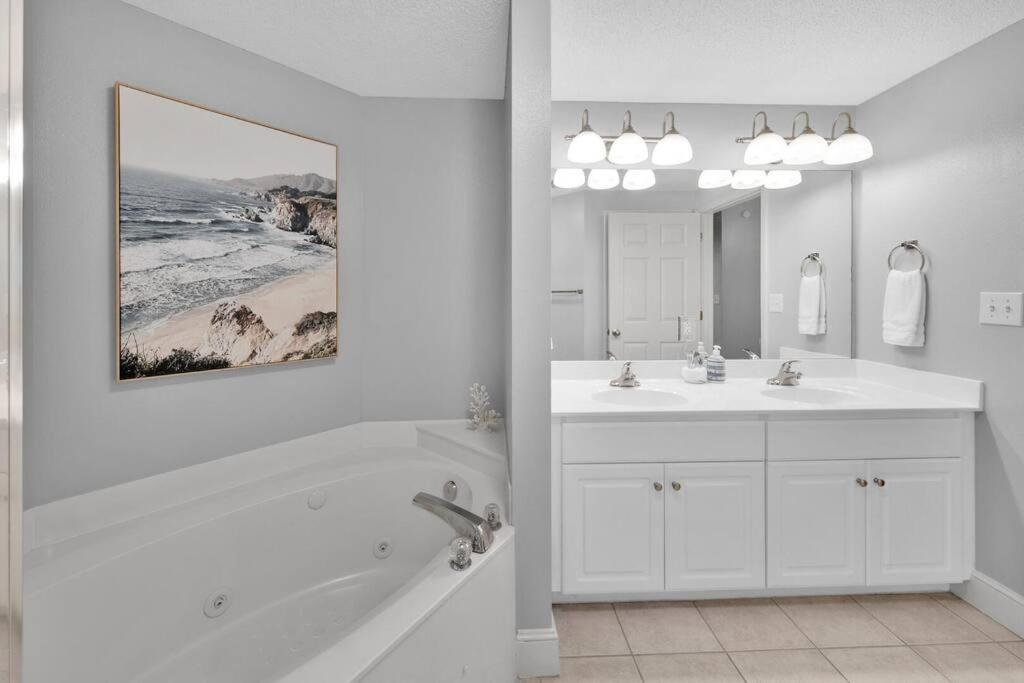 Beachfront #607 At Majestic Apartment Panama City Beach