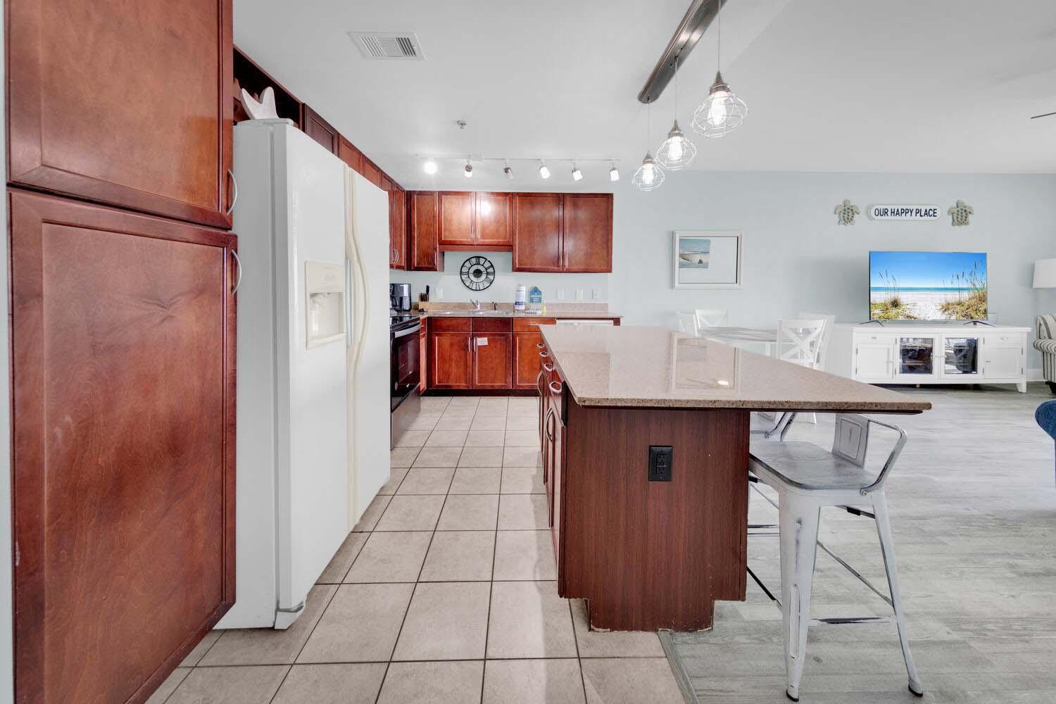 Laketown Wharf 1120 By Emerald Coast Retreats *