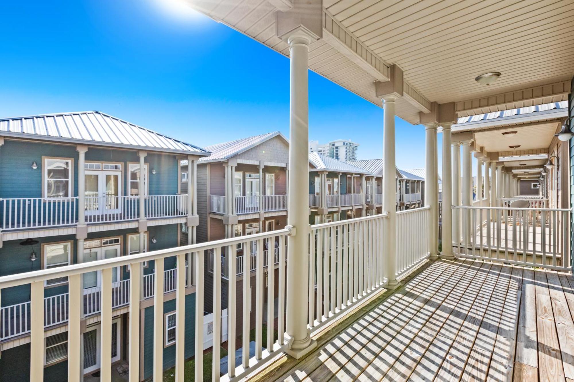 Serenity By The Sea - Main House *