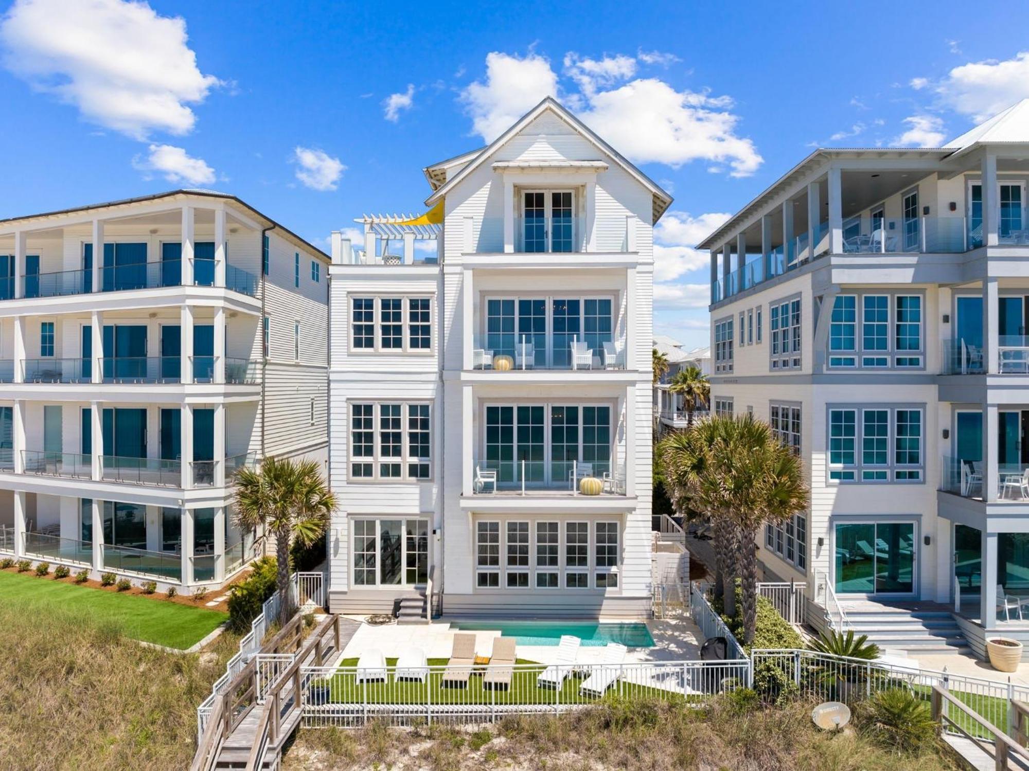 Holiday home Enchantment - Front, Private Pool, Private Access - 5br 5bth Home