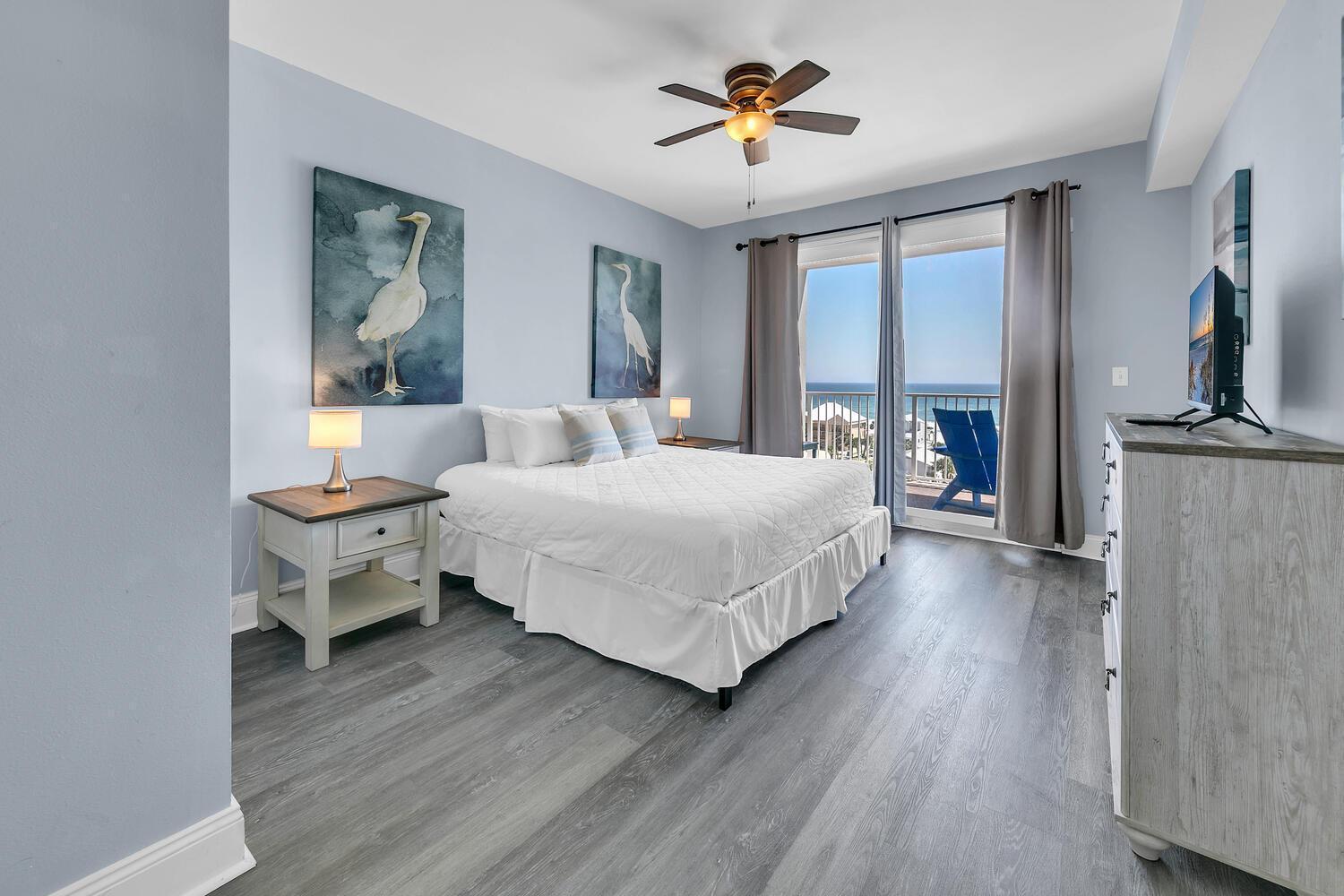 Laketown Wharf 607 *