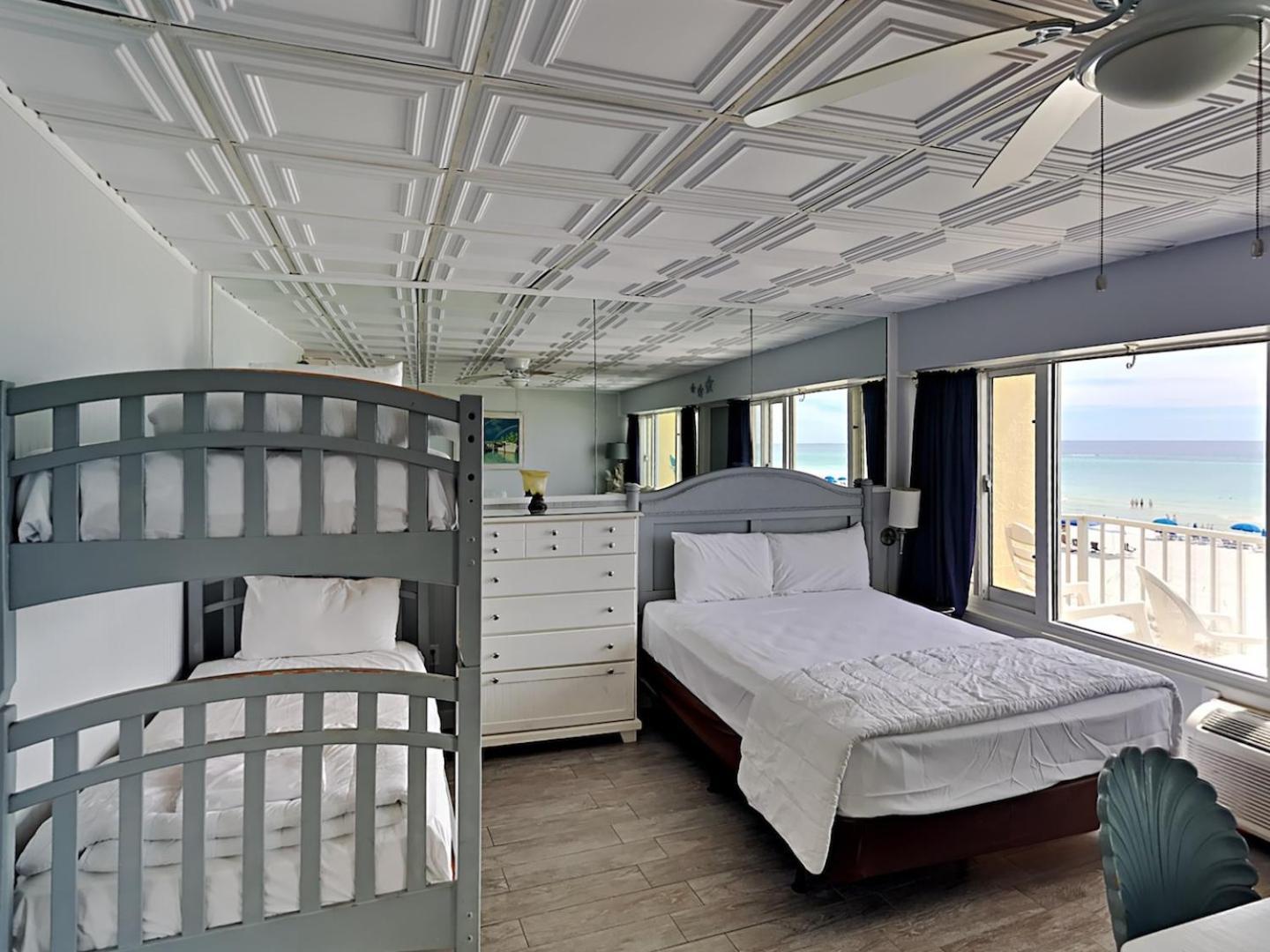 Continental 316 * Panama City Beach