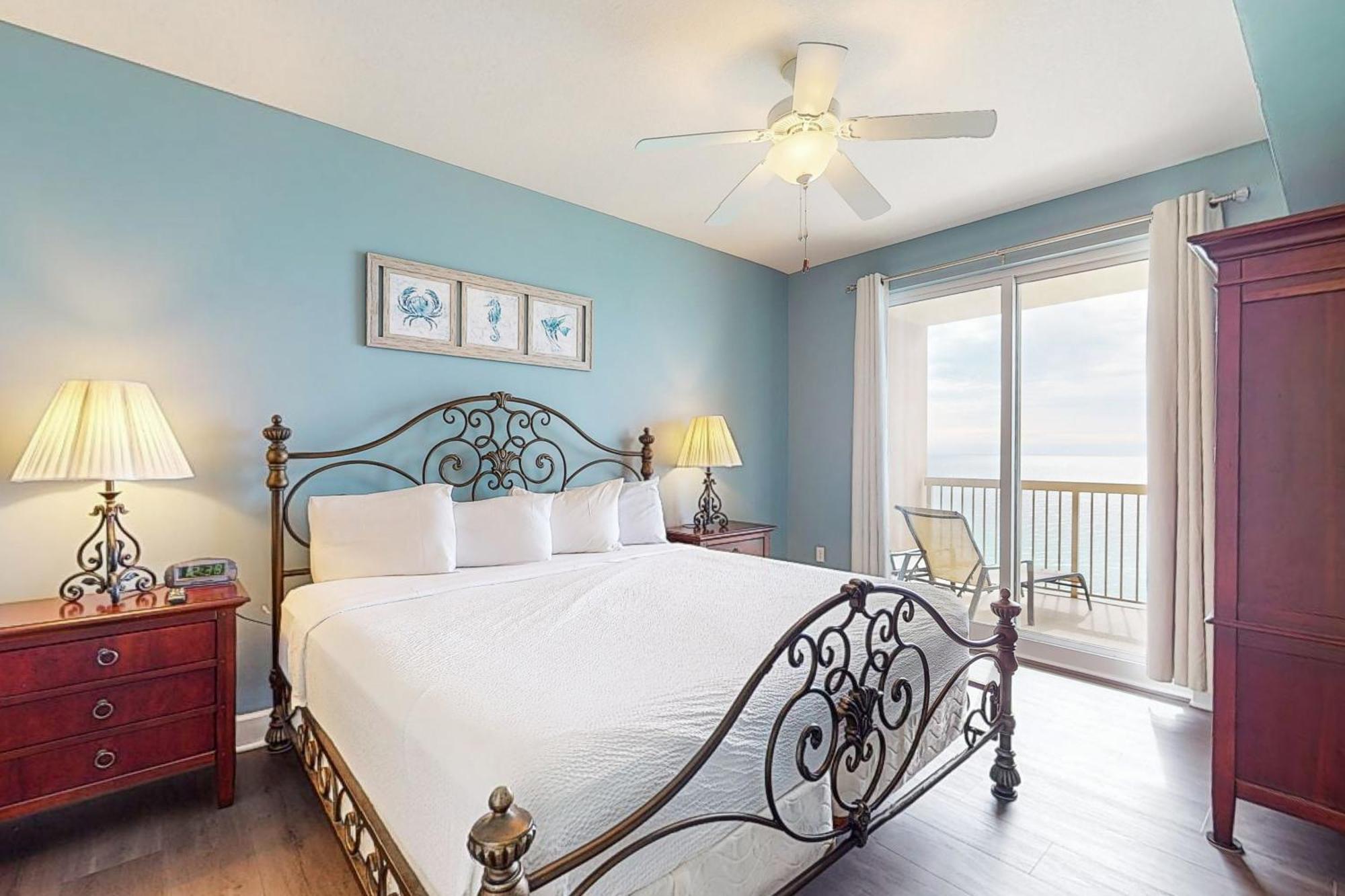 Sunrise 1702 - Beachfront Apartment Panama City Beach