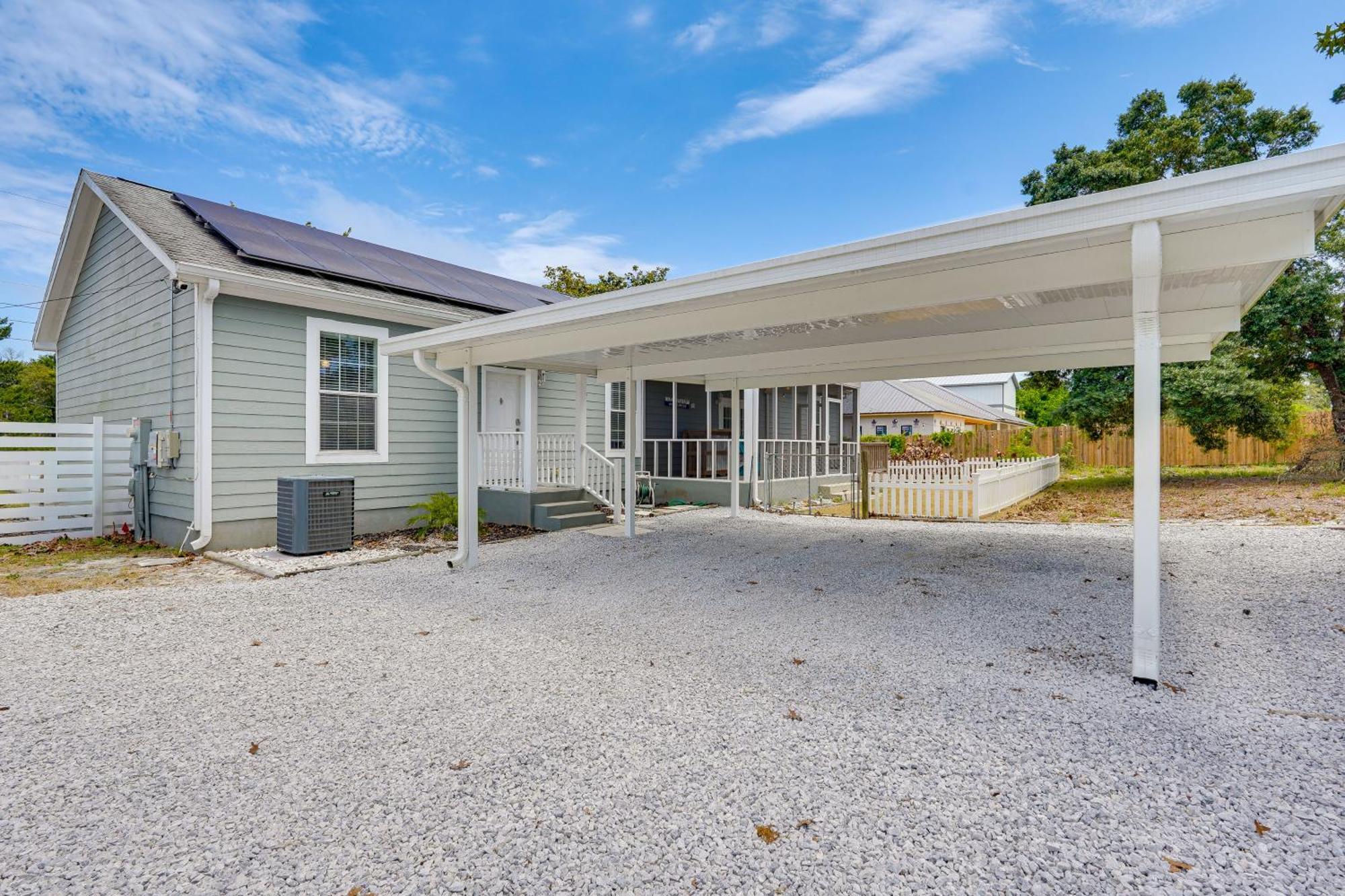 Dog-friendly Panama 1 Mi To Powell Lake! Holiday home
