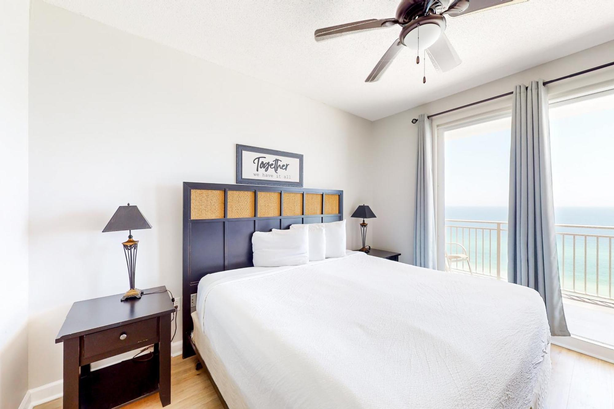 Apartment Sterling Reef 1003b
