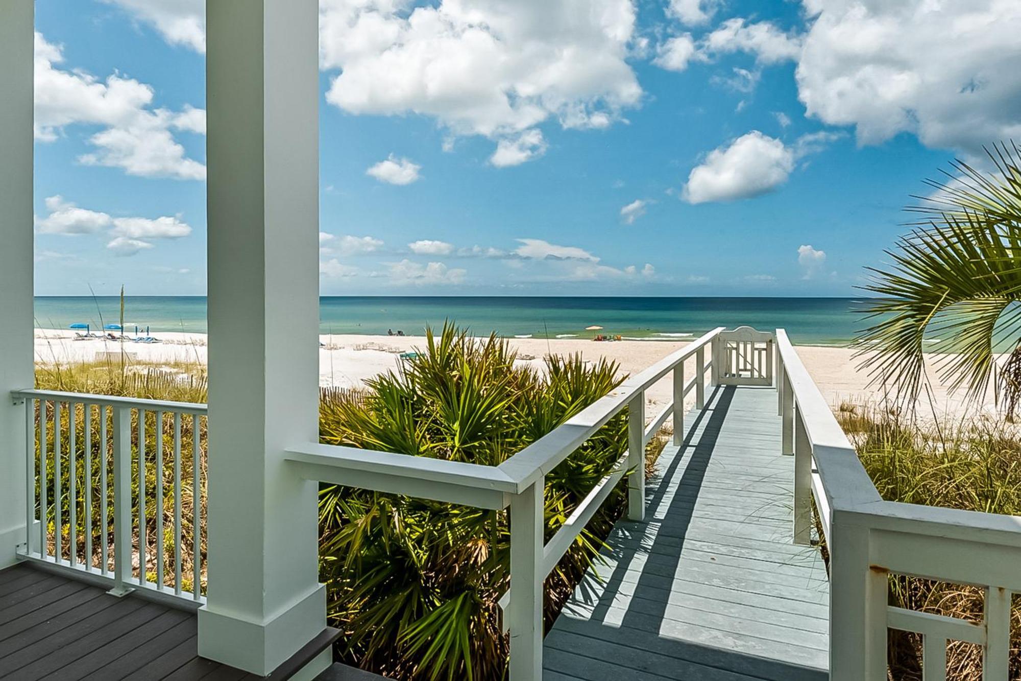 Holiday home Carillon 01: Beachfront Blessings