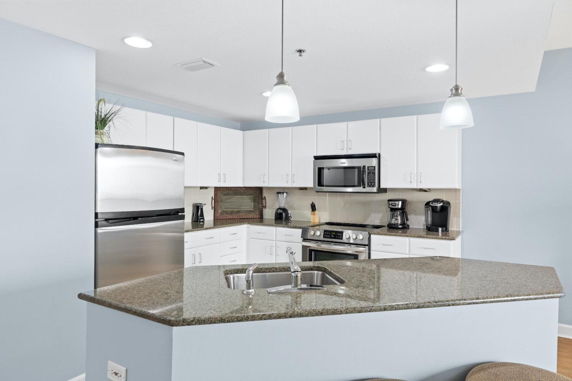 Apartment Grand Panama Pet Friendly By Panhandle Getaways