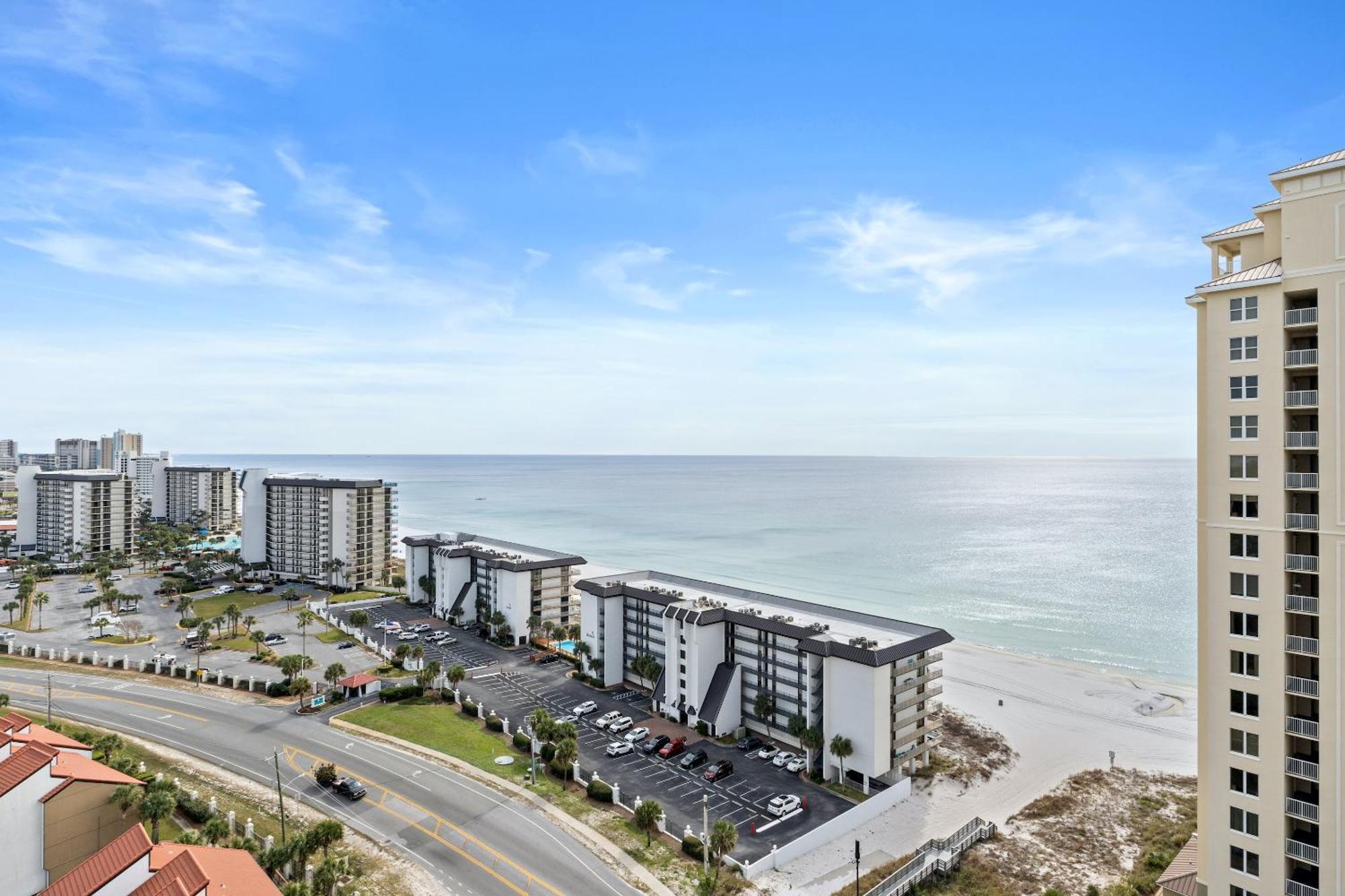 Apartment Grand Panama Pet Friendly By Panhandle Getaways Panama City Beach