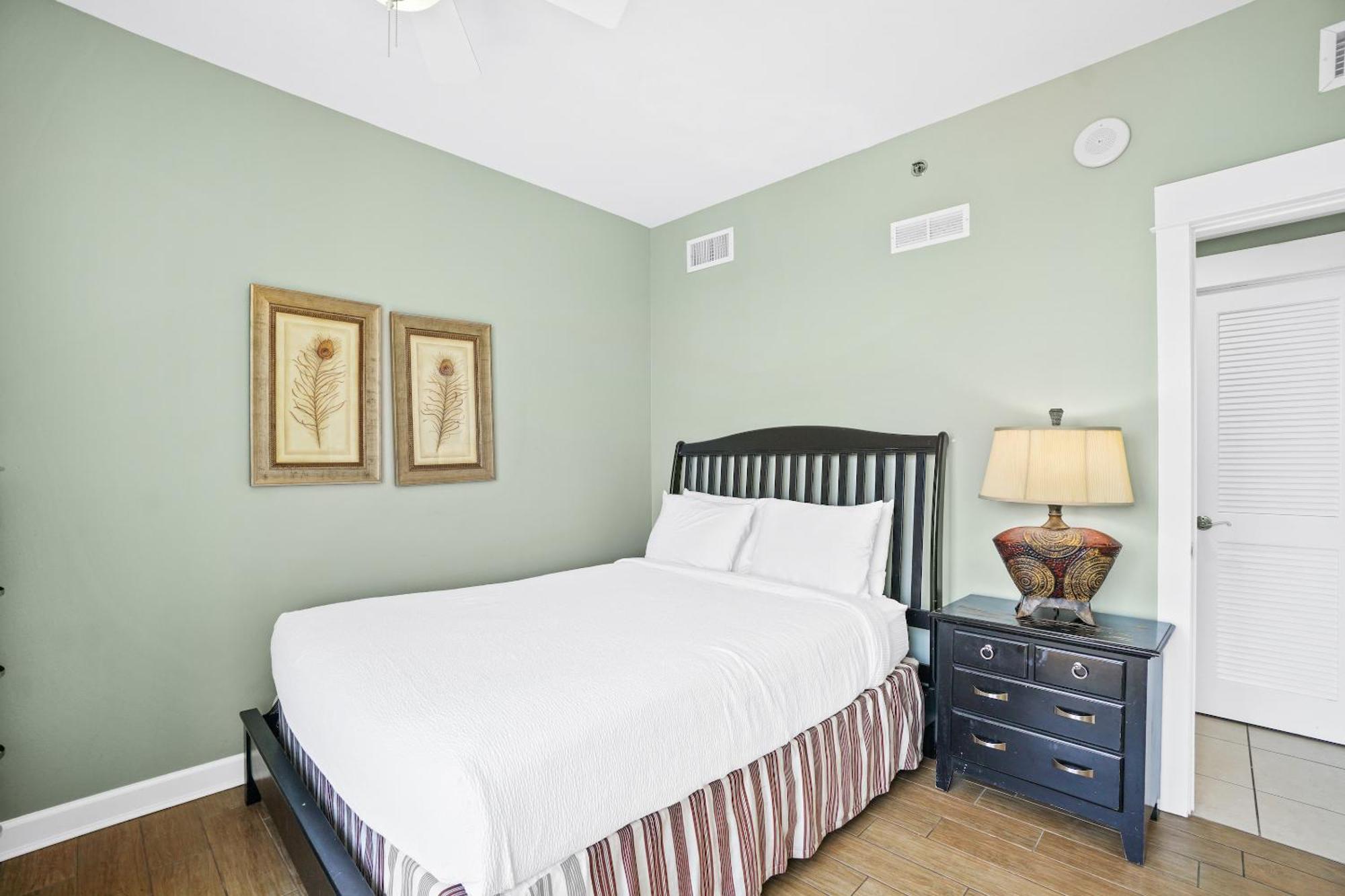 Grand Panama Pet Friendly By Panhandle Getaways Panama City Beach