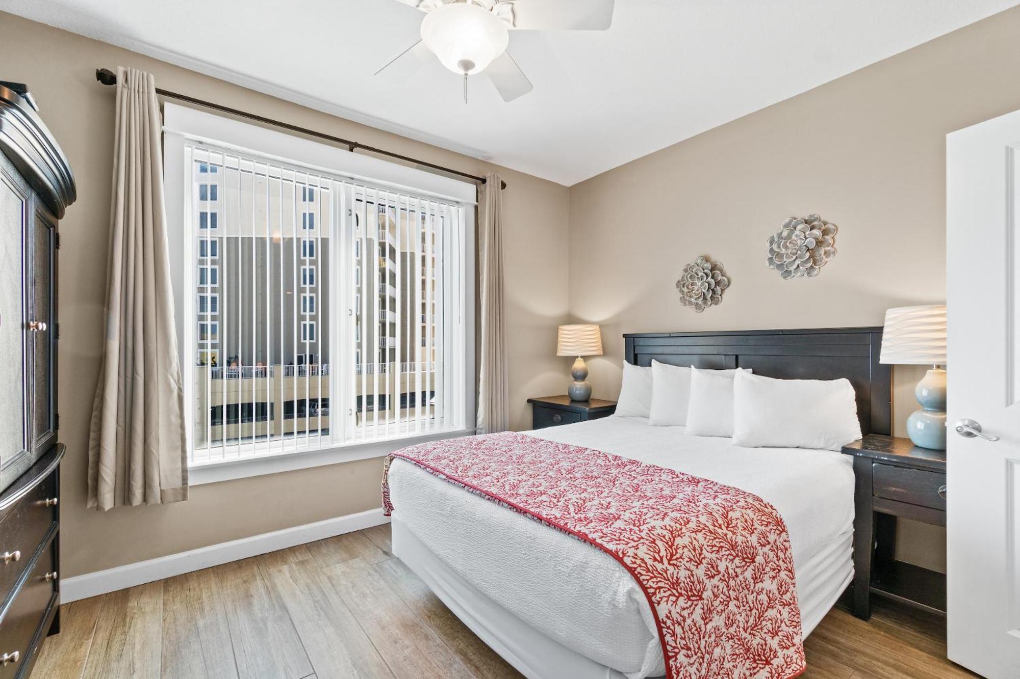 Grand Panama By Panhandle Getaways