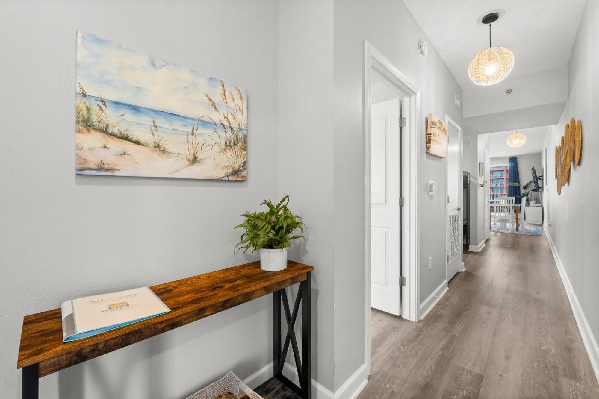 Modern Beachfront On The Sleeps 6! By Dolce Getaways Pcb Apartment *