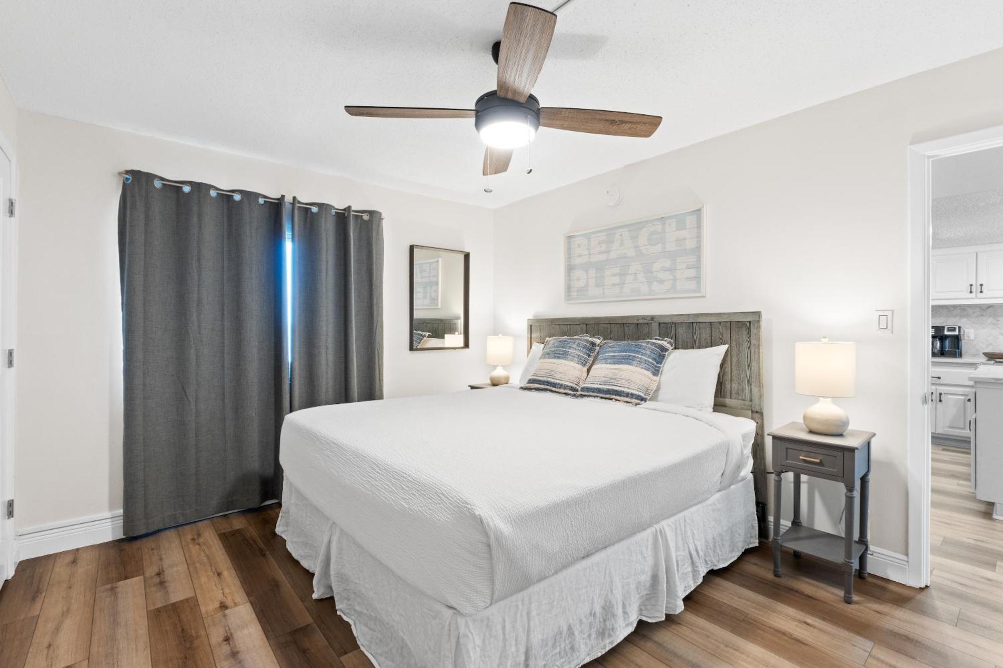 Pinnacle Port Apartment *