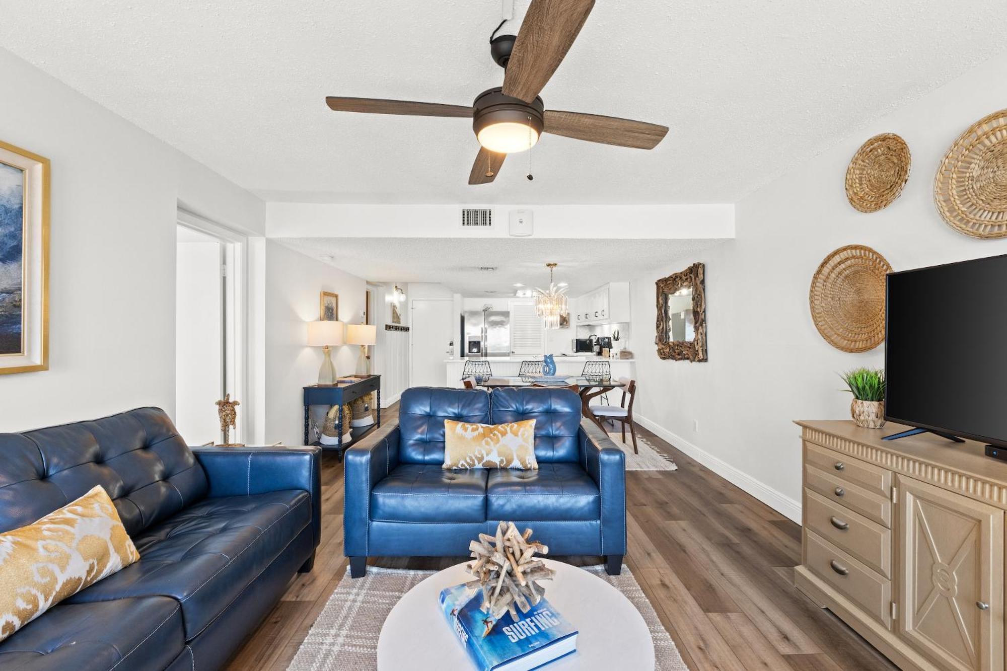 Pinnacle Port Apartment