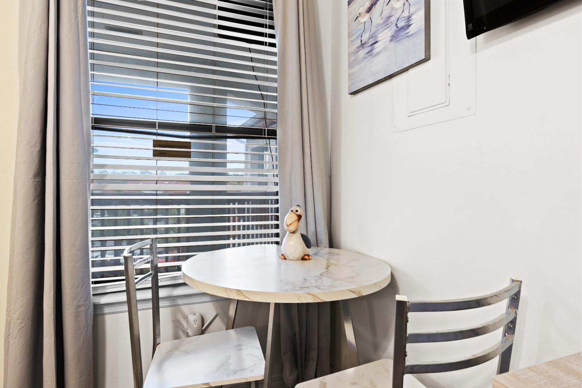 Apartment St Thomas Square By Panhandle Getaways Panama City Beach