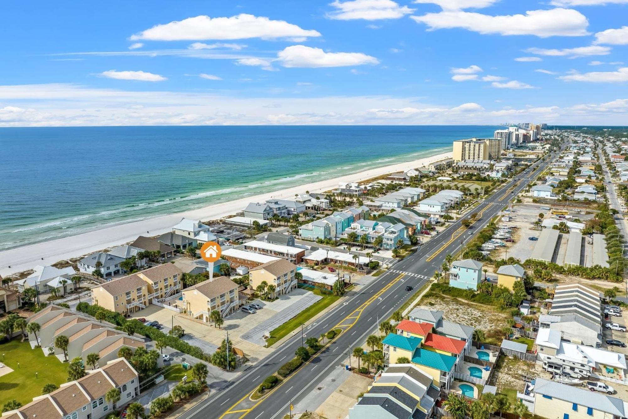 Apartment Treasure Island 0303