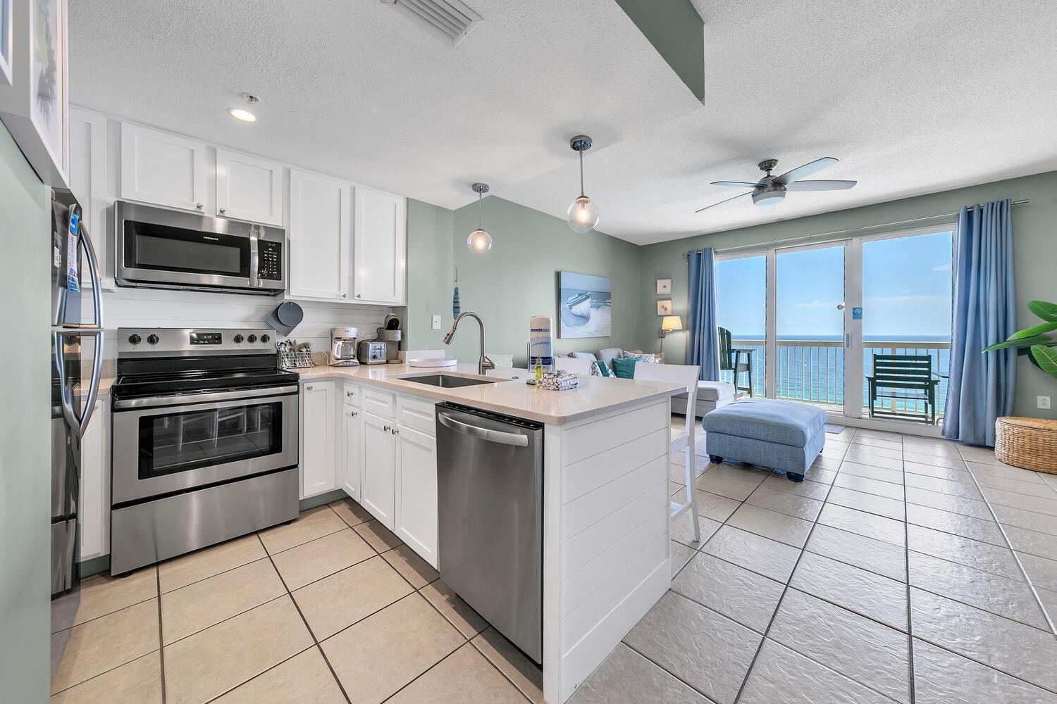Seychelles 1504 Panama City Beach