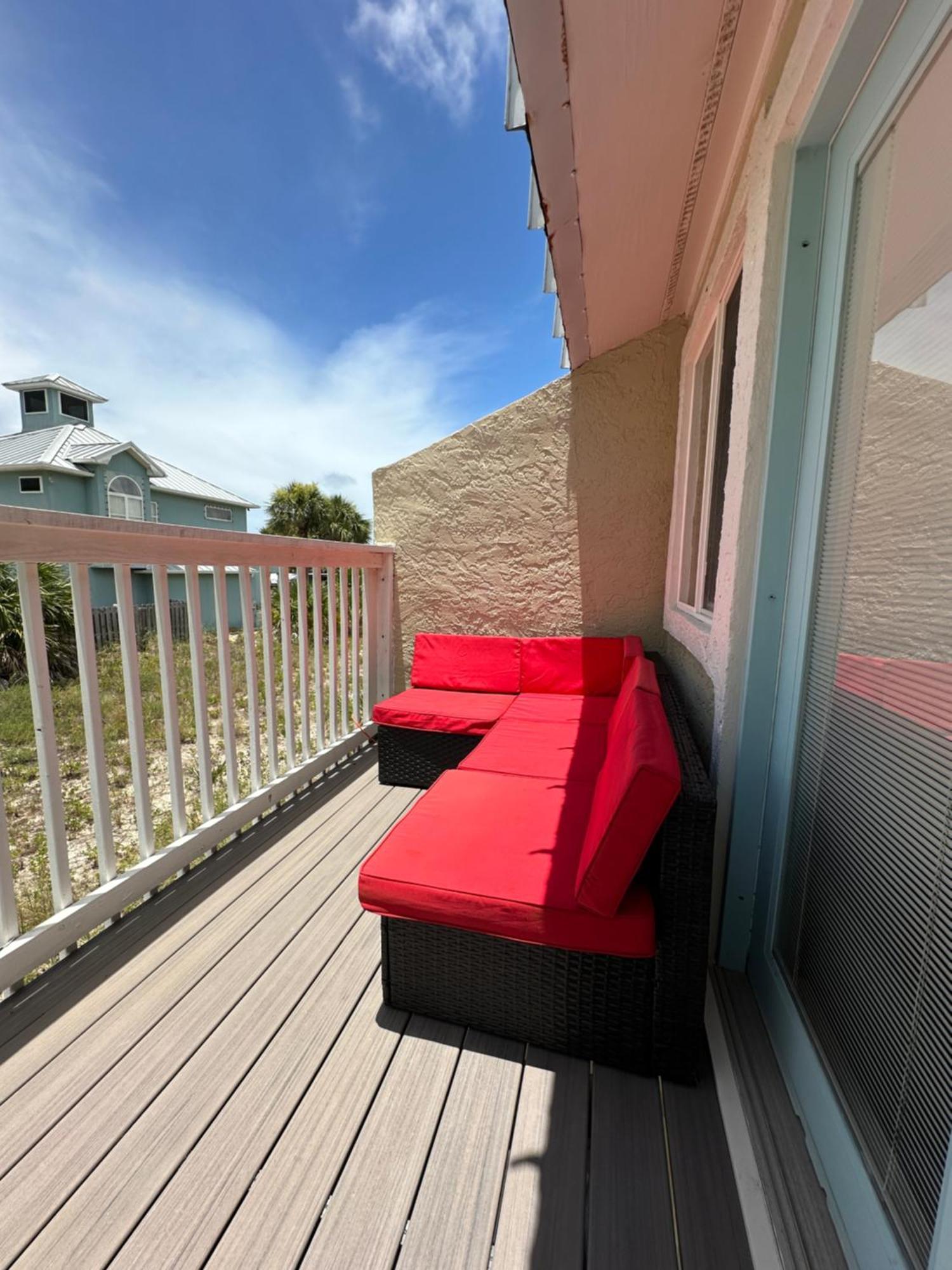 Dream Escape - 200ft To Waves - Breakfast - Private Hot Tub Awaits Panama City Beach