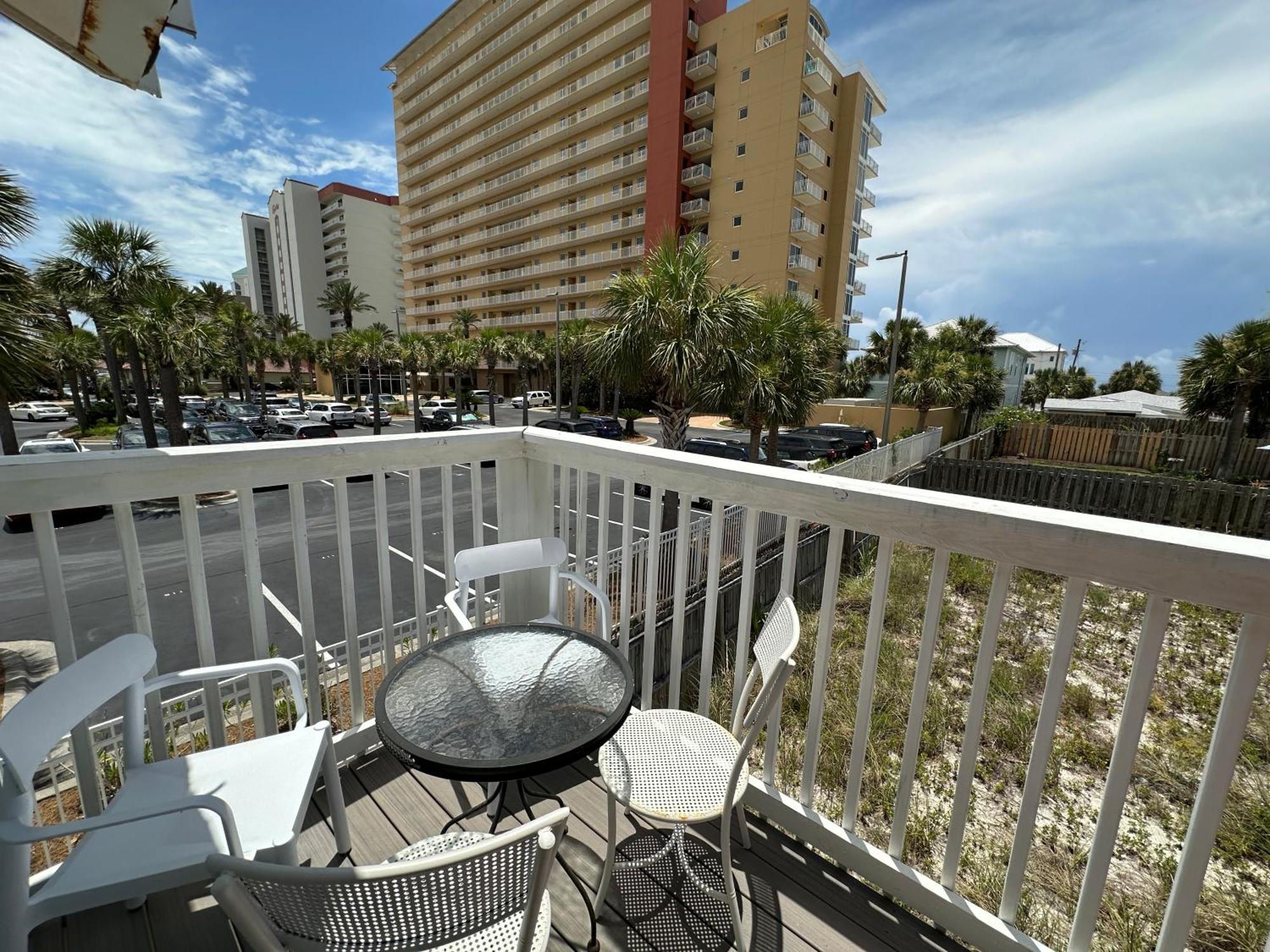 Dream Escape - 200ft To Waves - Breakfast - Private Hot Tub Awaits * Panama City Beach