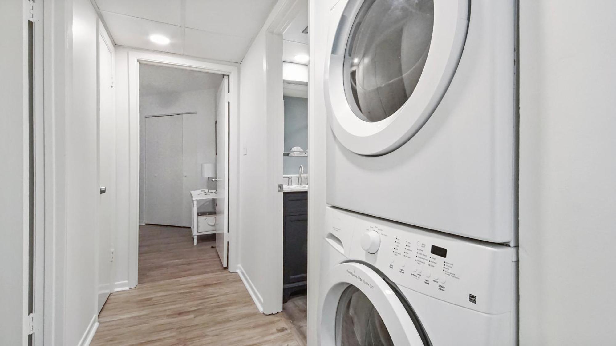 Apartment Aquavista By Seeker Vacations Panama City Beach