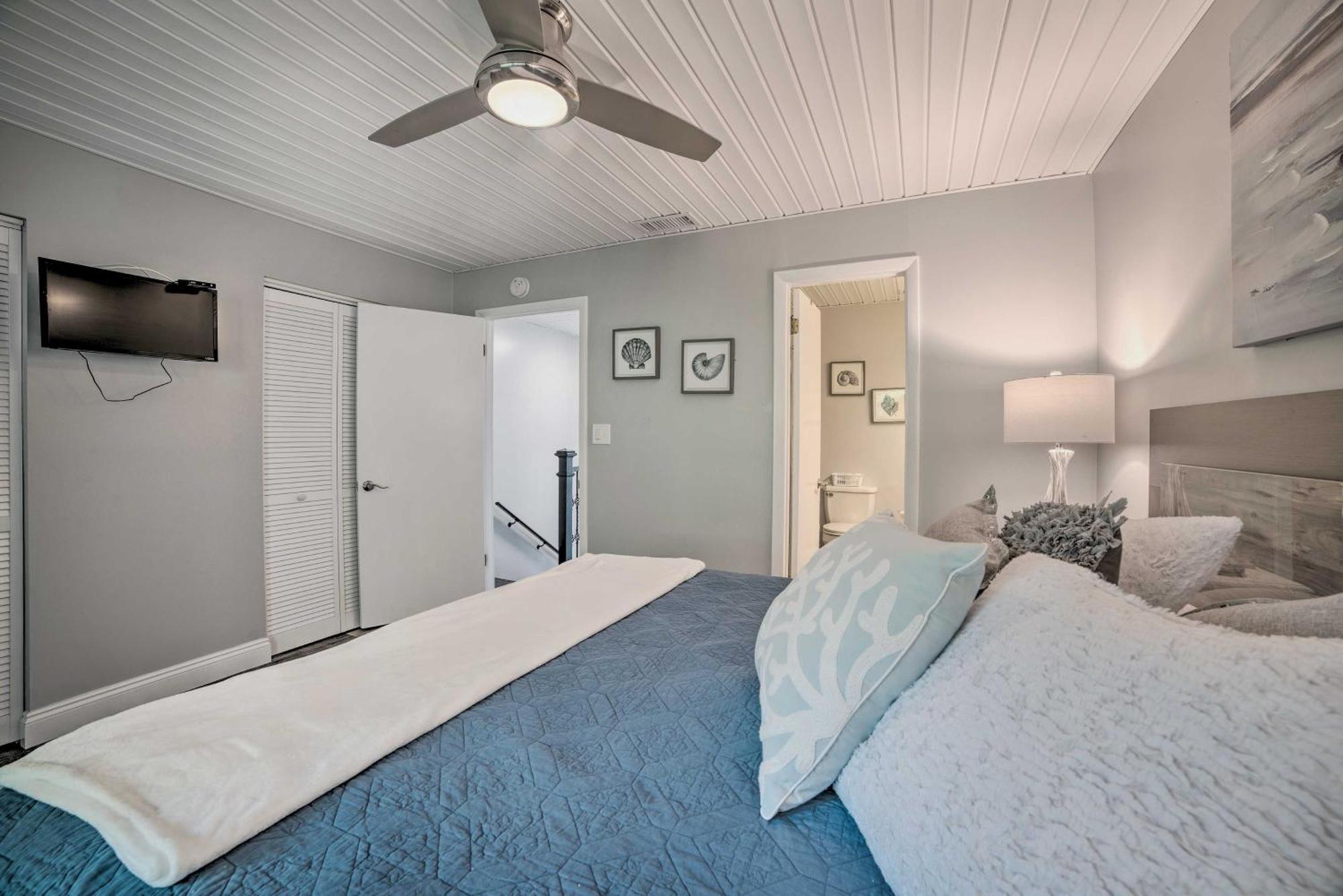 Holiday home Pcb Townhome Walk To Beaches, Amenities!