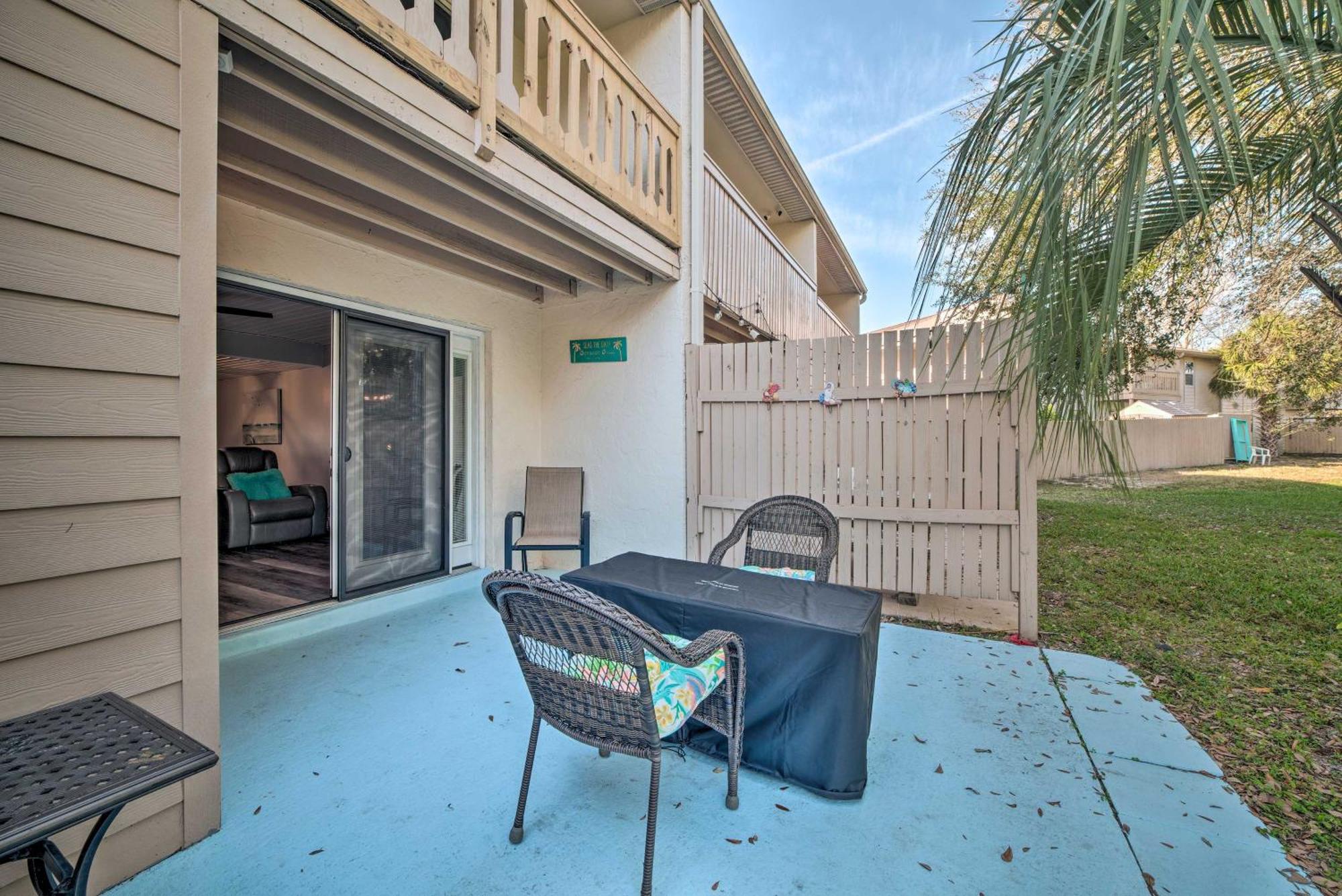 Pcb Townhome Walk To Beaches, Amenities!