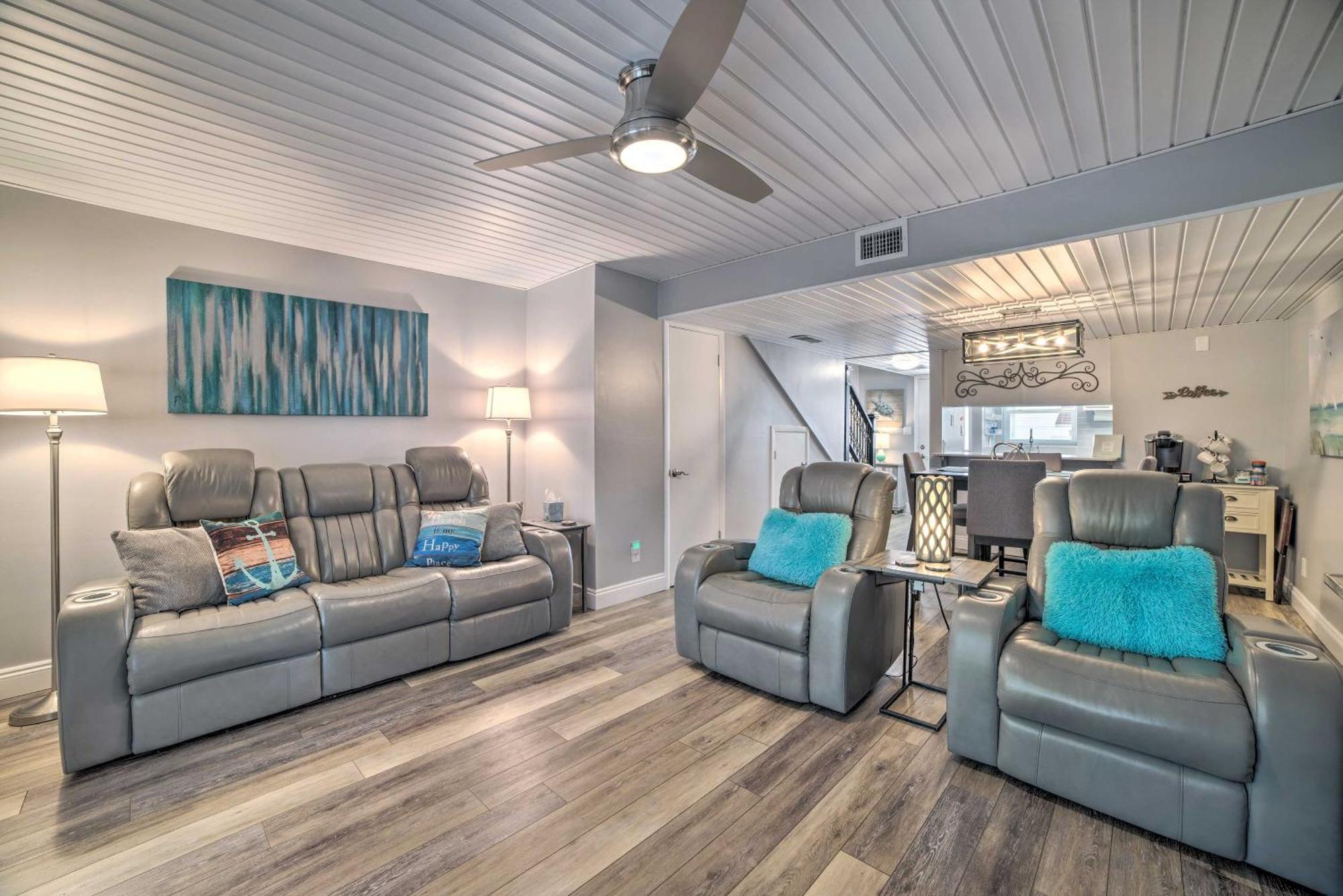 Holiday home Pcb Townhome Walk To Beaches, Amenities!