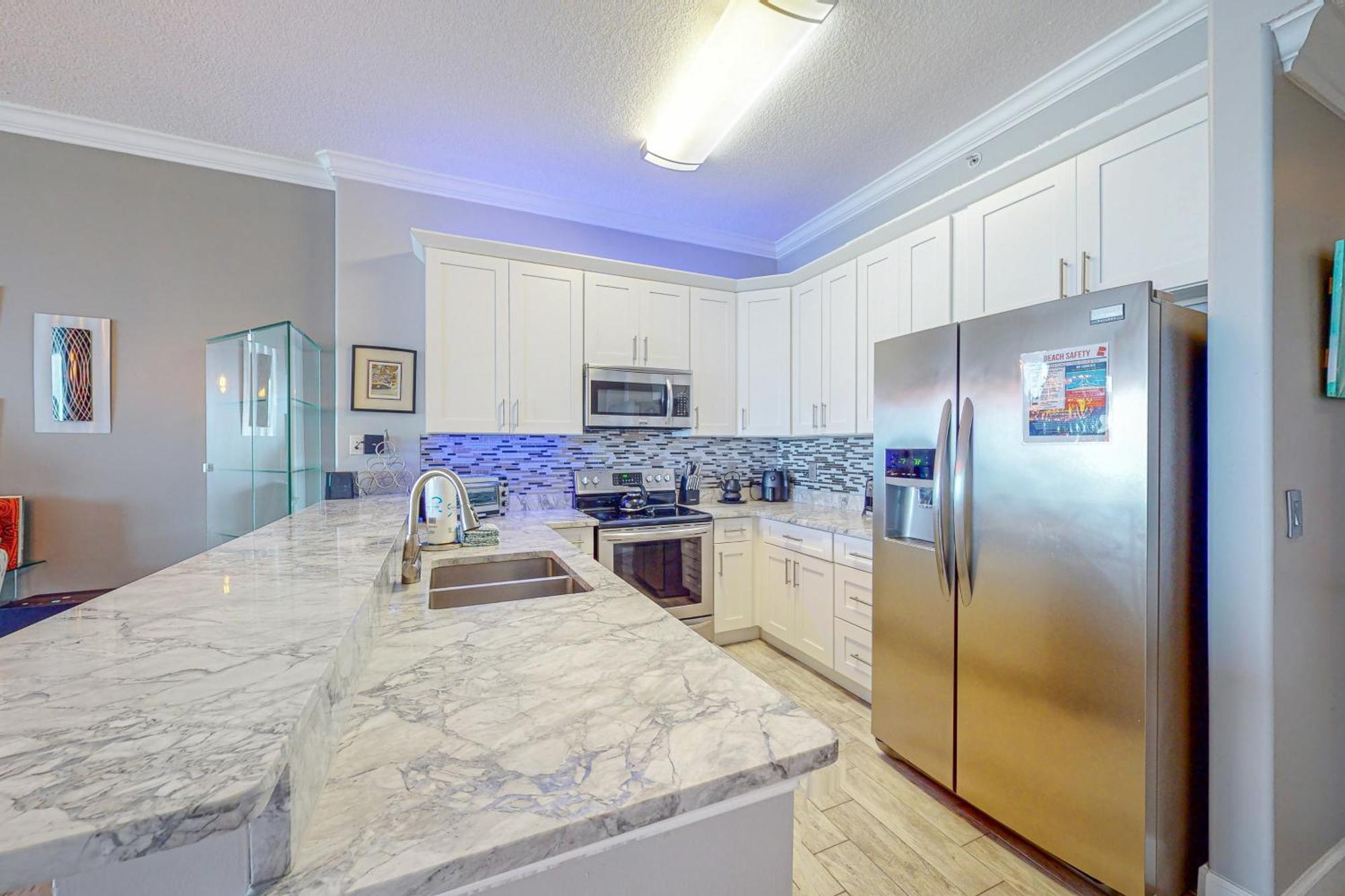 Ocean 2203 Apartment