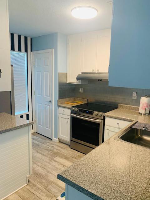Holiday home Private Tropical Retreat Vacation With Modern Amenities *