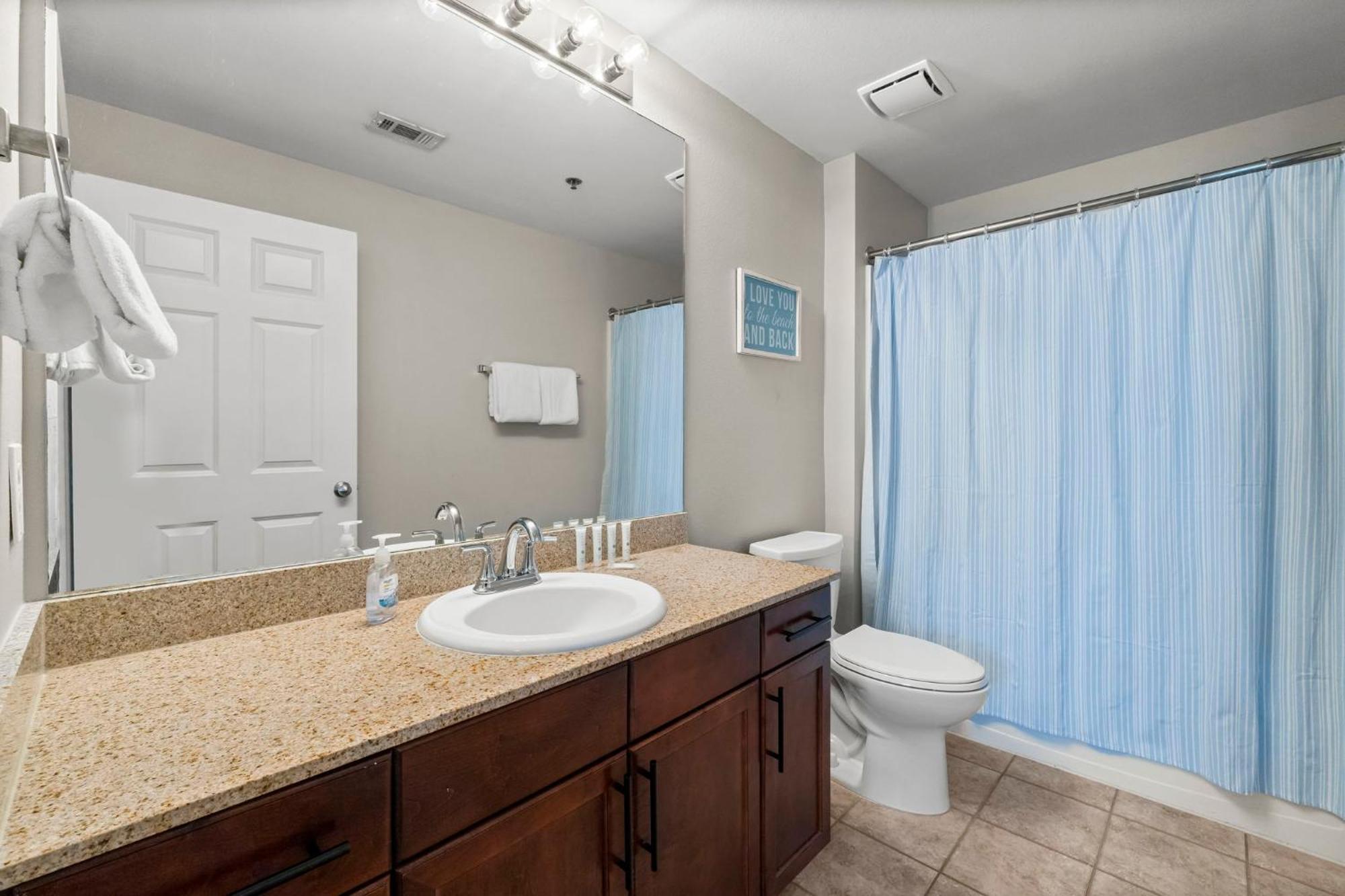 Apartment Stunning Views! Located Steps 2 Beach, Restaurants & Shops! By Dolce Getaways Pcb Panama City Beach