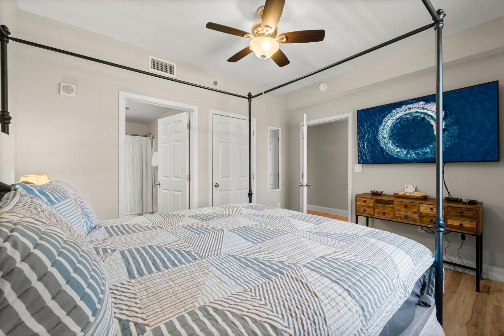Stunning Views! Located Steps 2 Beach, Restaurants & Shops! By Dolce Getaways Pcb *