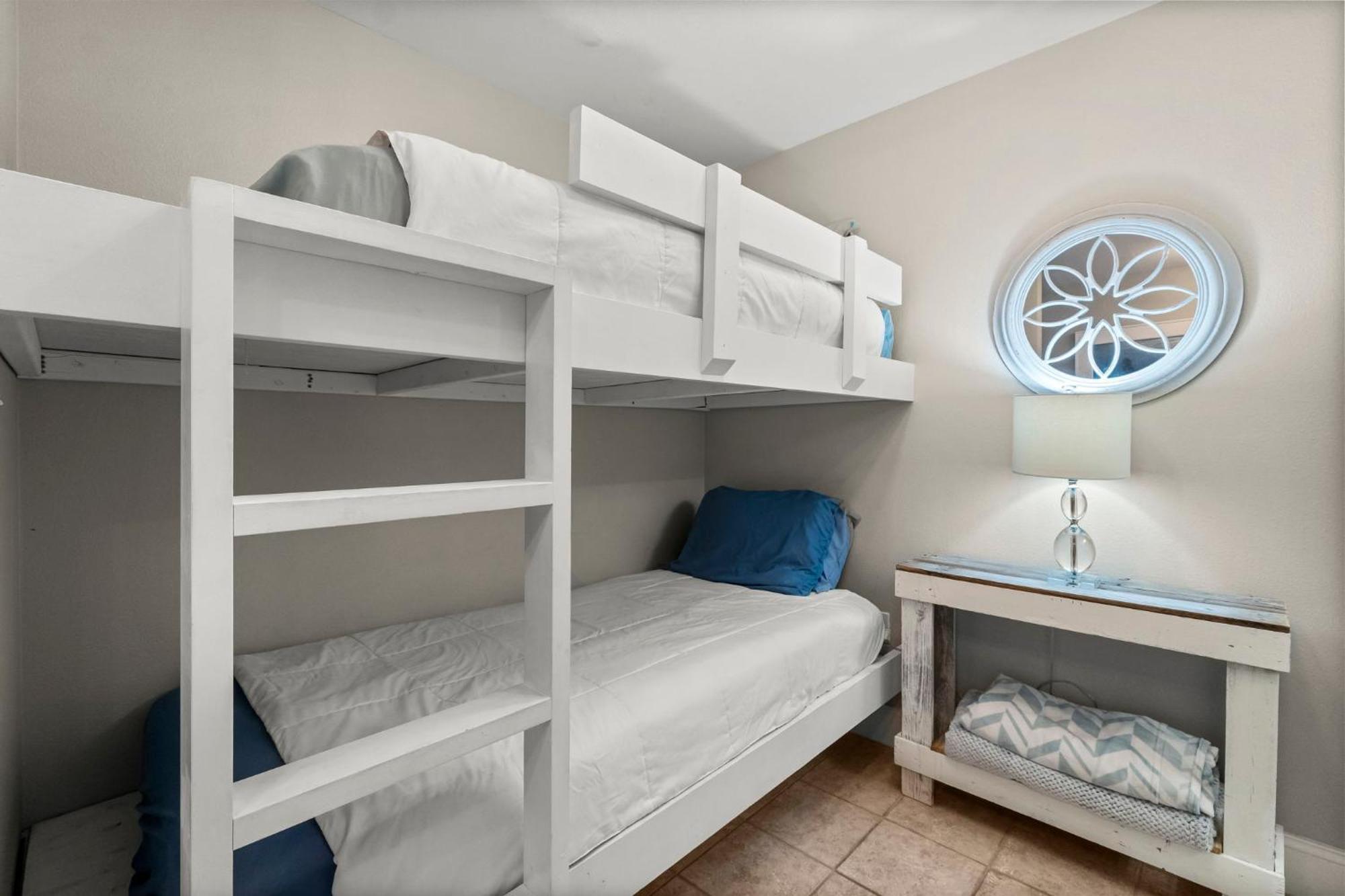 Apartment Stunning Views! Located Steps 2 Beach, Restaurants & Shops! By Dolce Getaways Pcb Panama City Beach