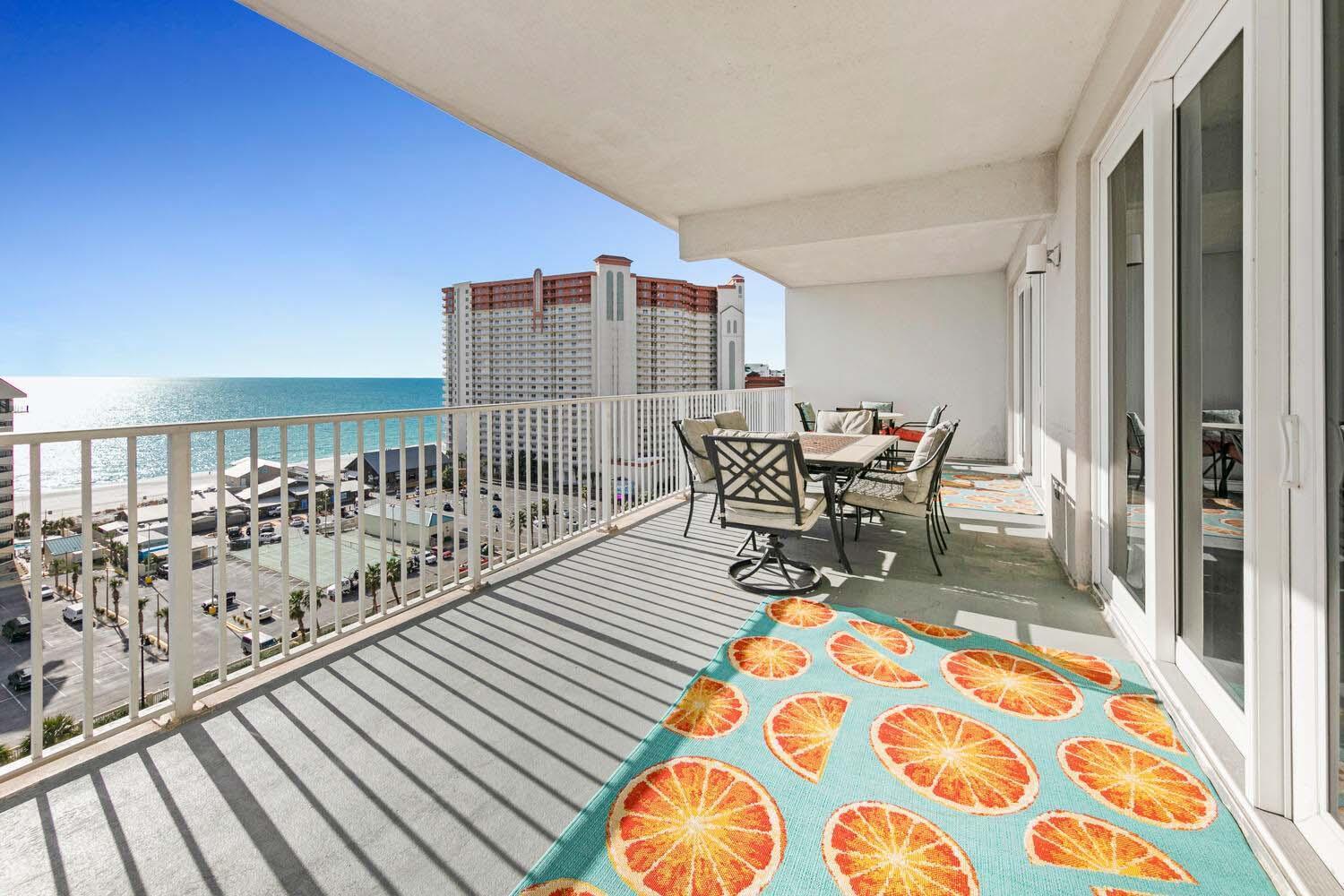 Laketown Wharf 1120 By Emerald Coast Retreats Holiday home Panama City Beach