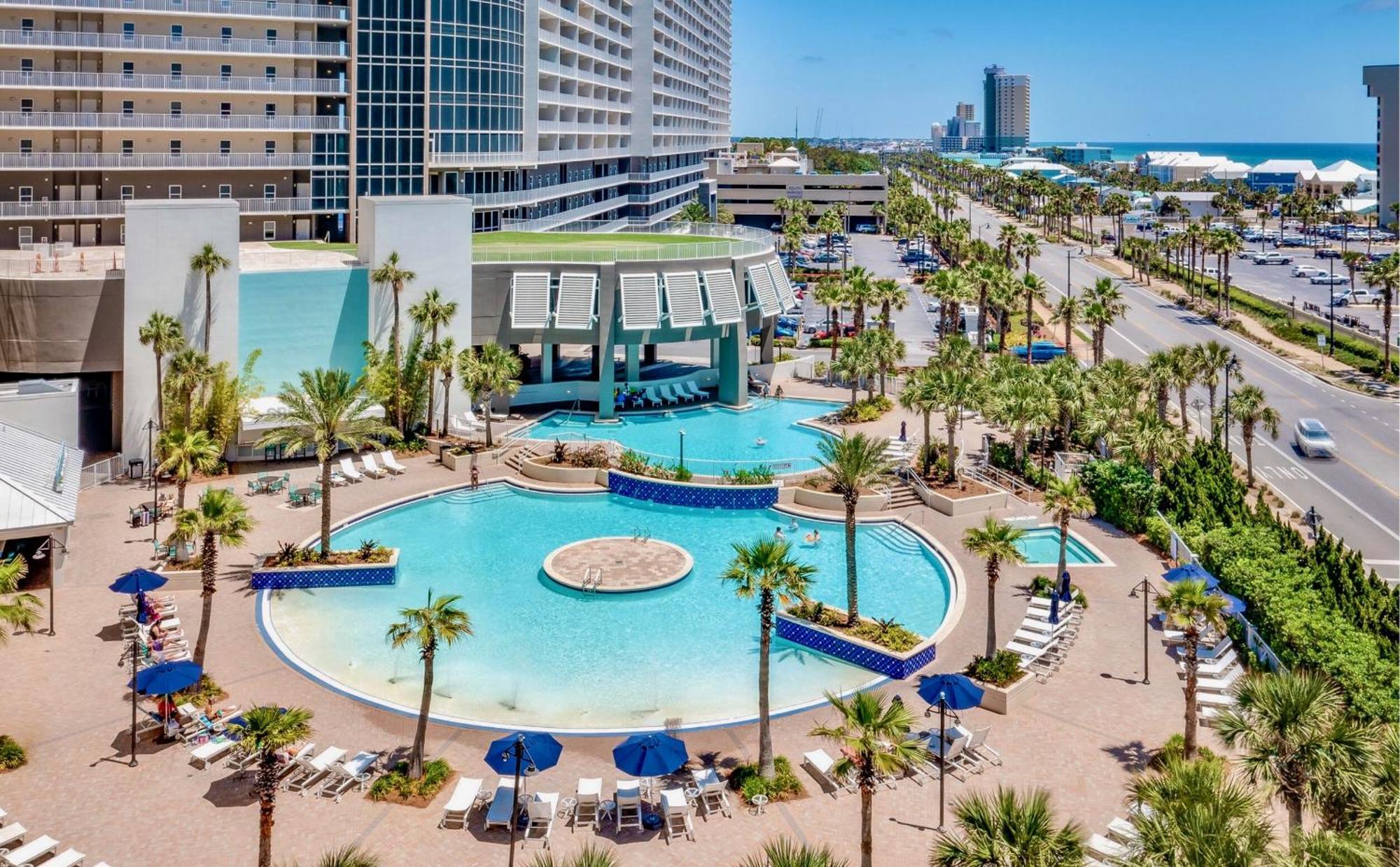 Stunning Views! Located Steps 2 Beach, Restaurants & Shops! By Dolce Getaways Pcb Apartment *