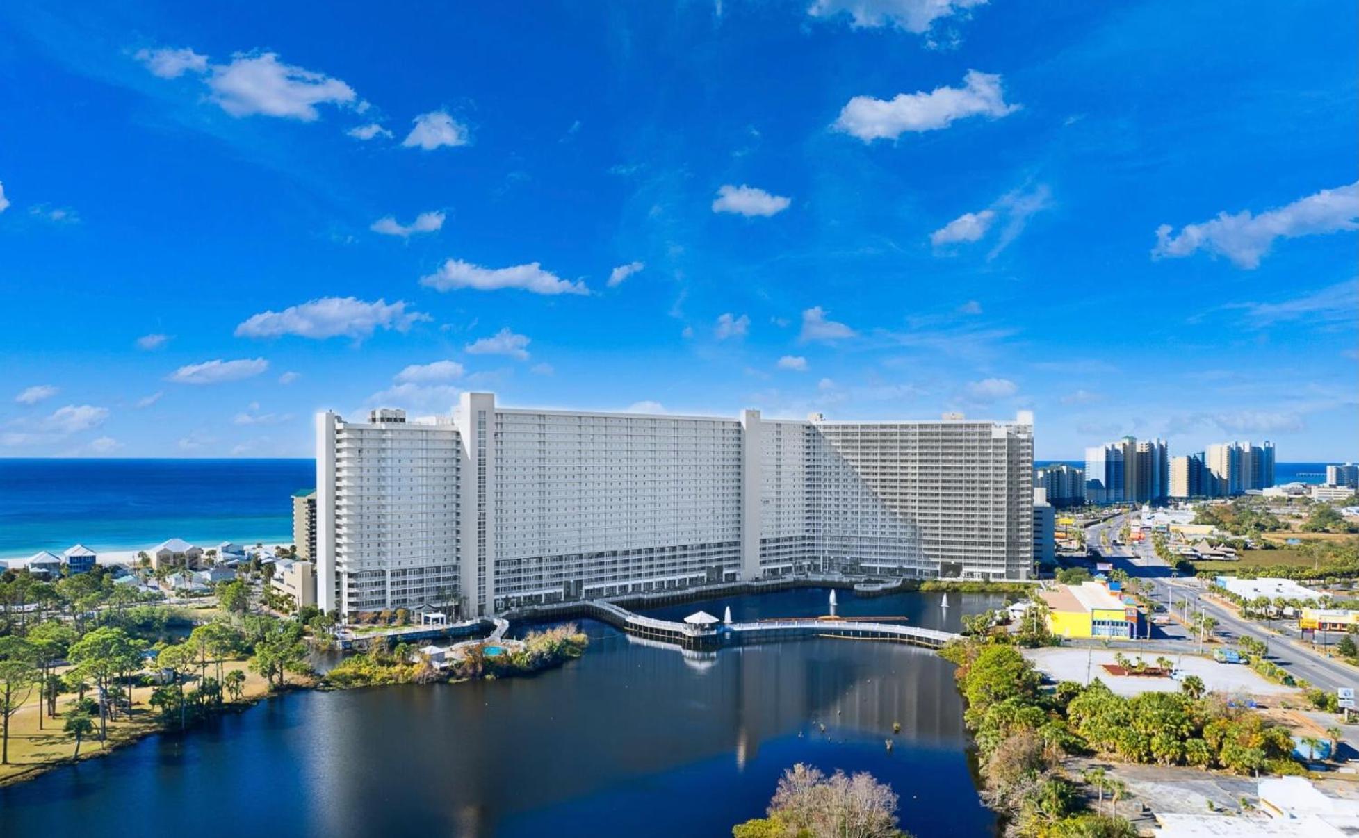 Apartment & Ocean Views! Steps To & Dining, Sleeps 9! Dolce Getaways Pcb *