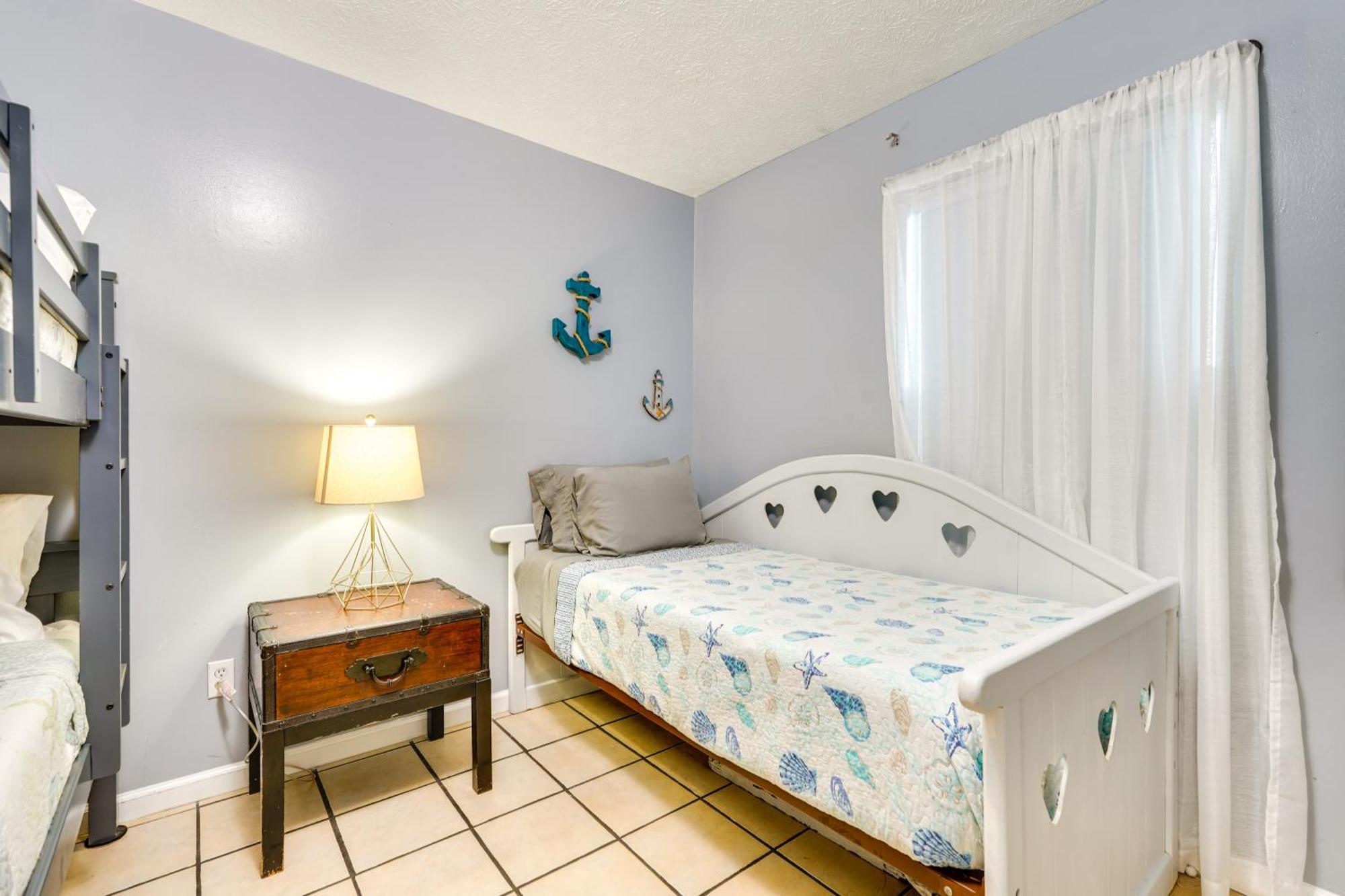 Holiday home Pet-friendly Pcb Duplex - Walk To Beach! Panama City Beach