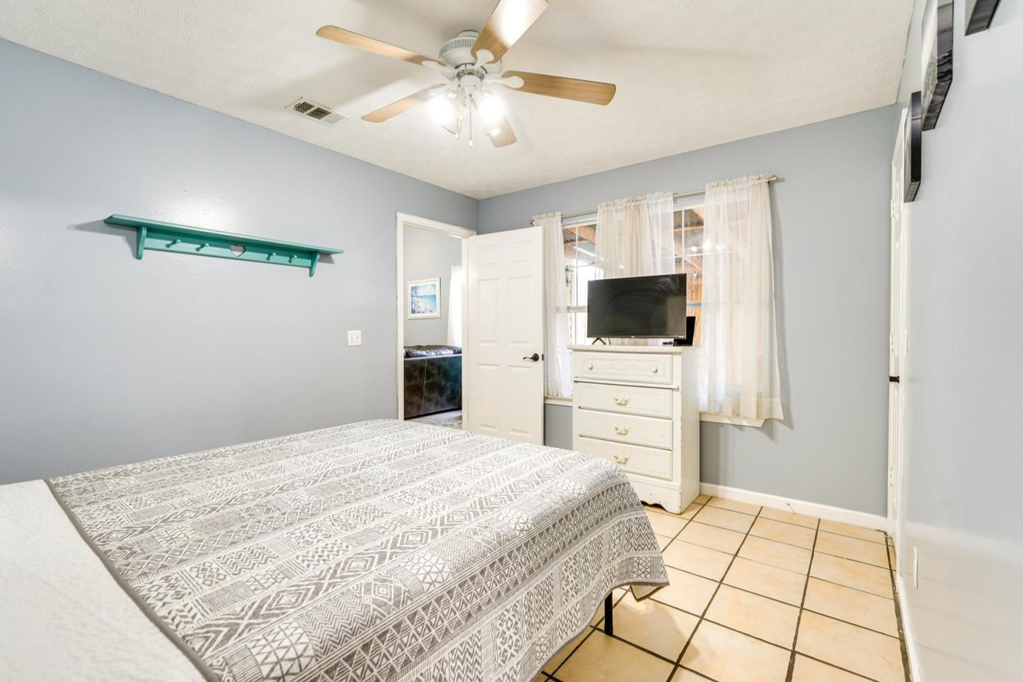 Holiday home Pet-friendly Pcb Duplex - Walk To Beach! Panama City Beach
