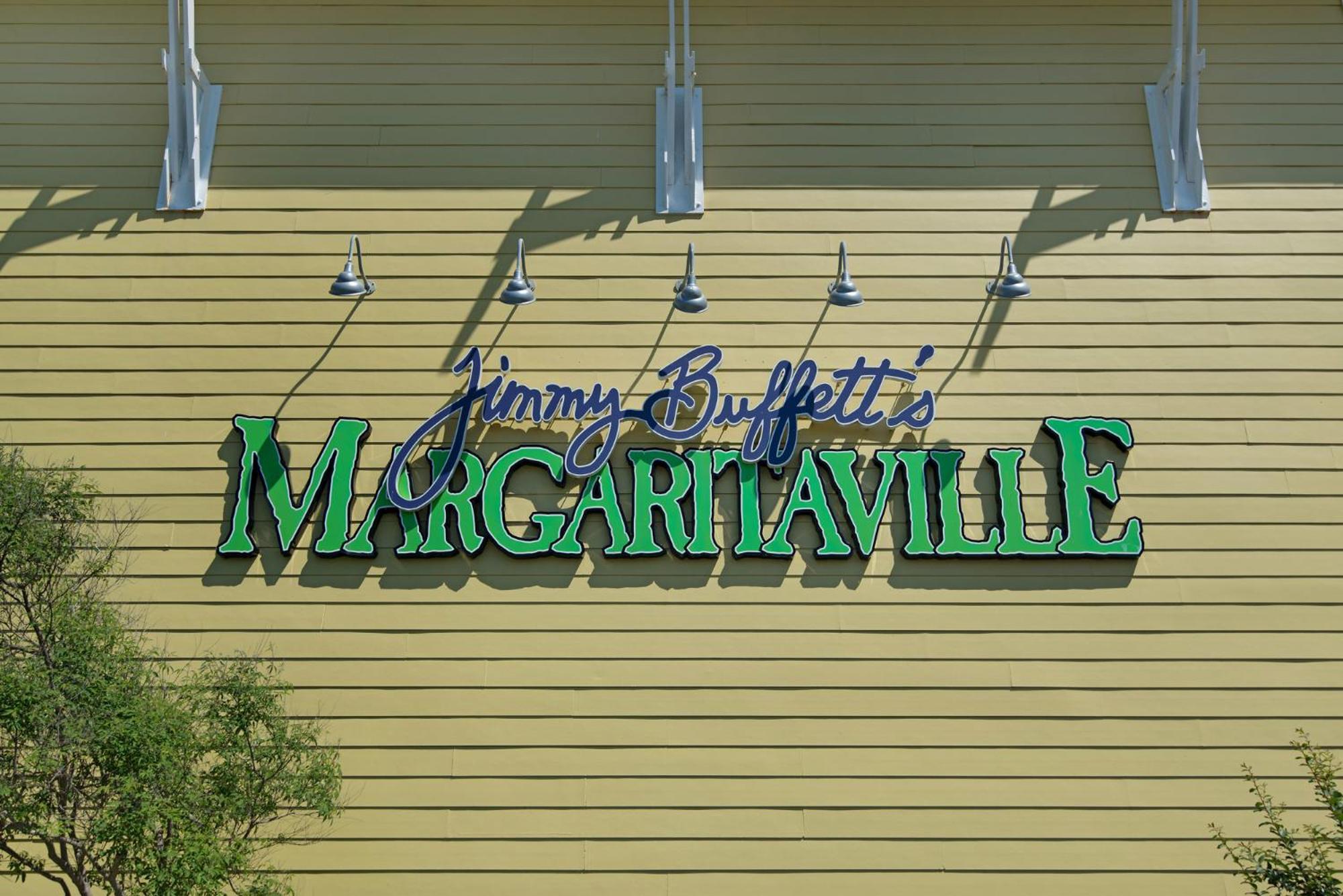Emerald By Blue Swell