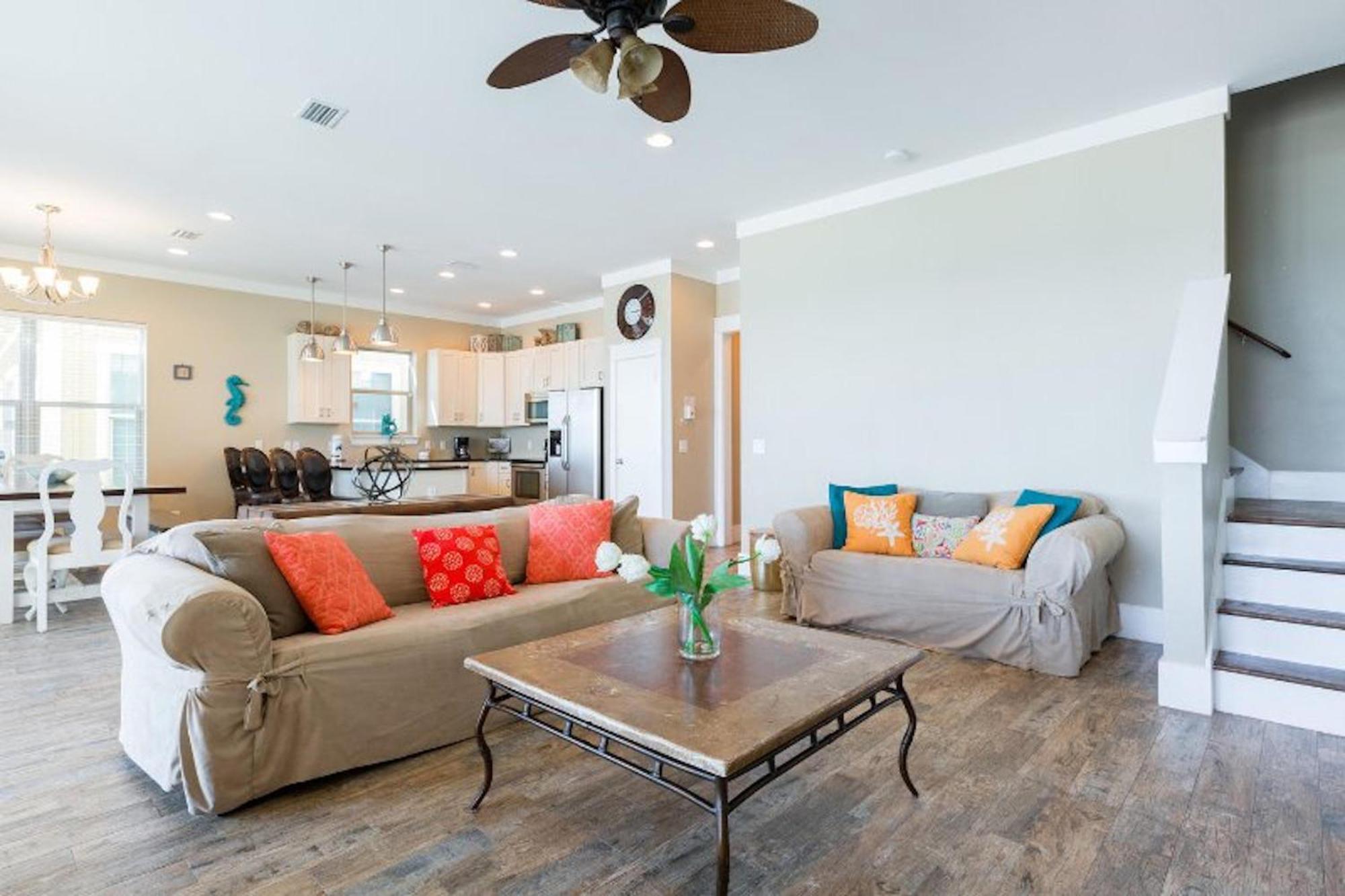 Holiday home The Pelicans Nest - Beachfront 4 Bdrm 4 And Half Bath With Pool And Hot Tub! Panama City Beach