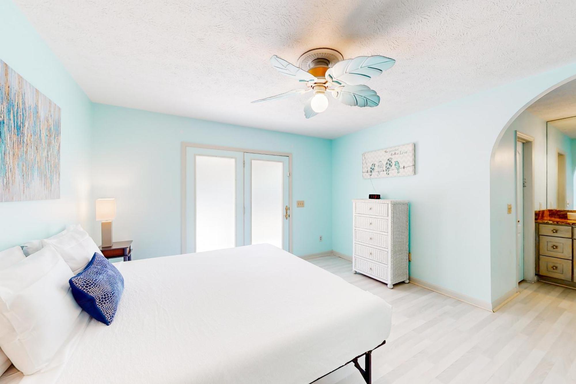 Vivid Seabreeze Holiday home Panama City Beach