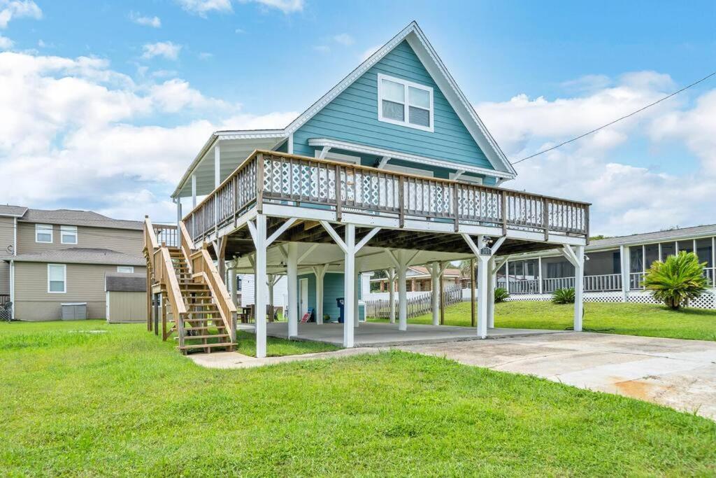 Nearby L Friends & Family L Pet-friendly *