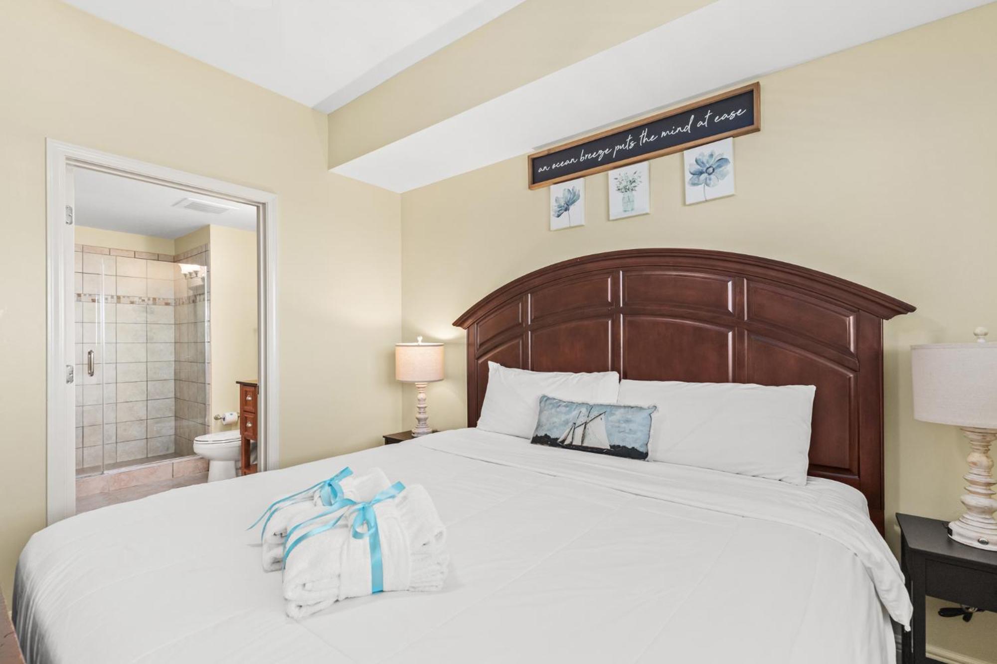 Holiday home Sterling Breeze 1105 *